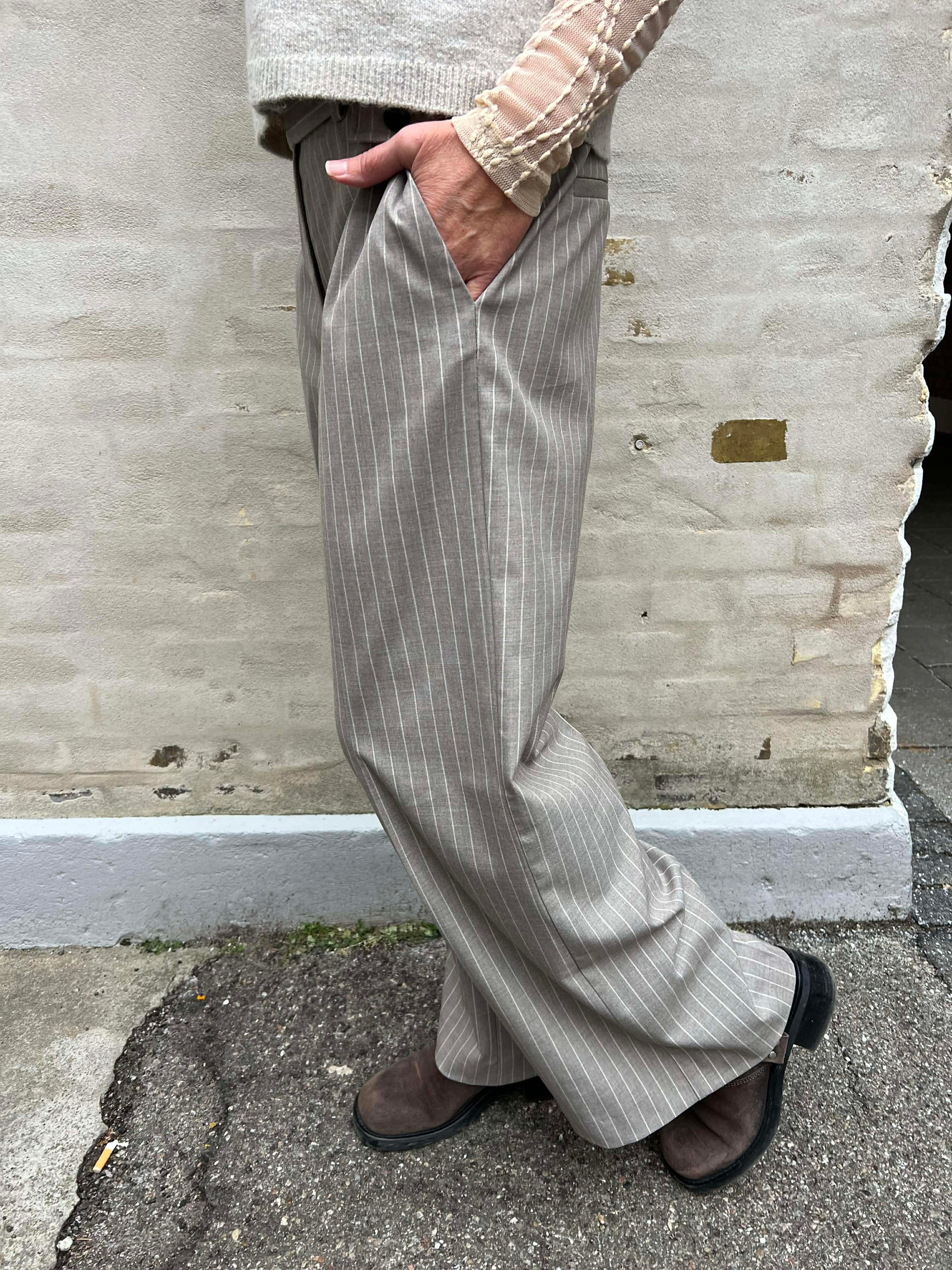 QuinCC Pin Pant -  Mink