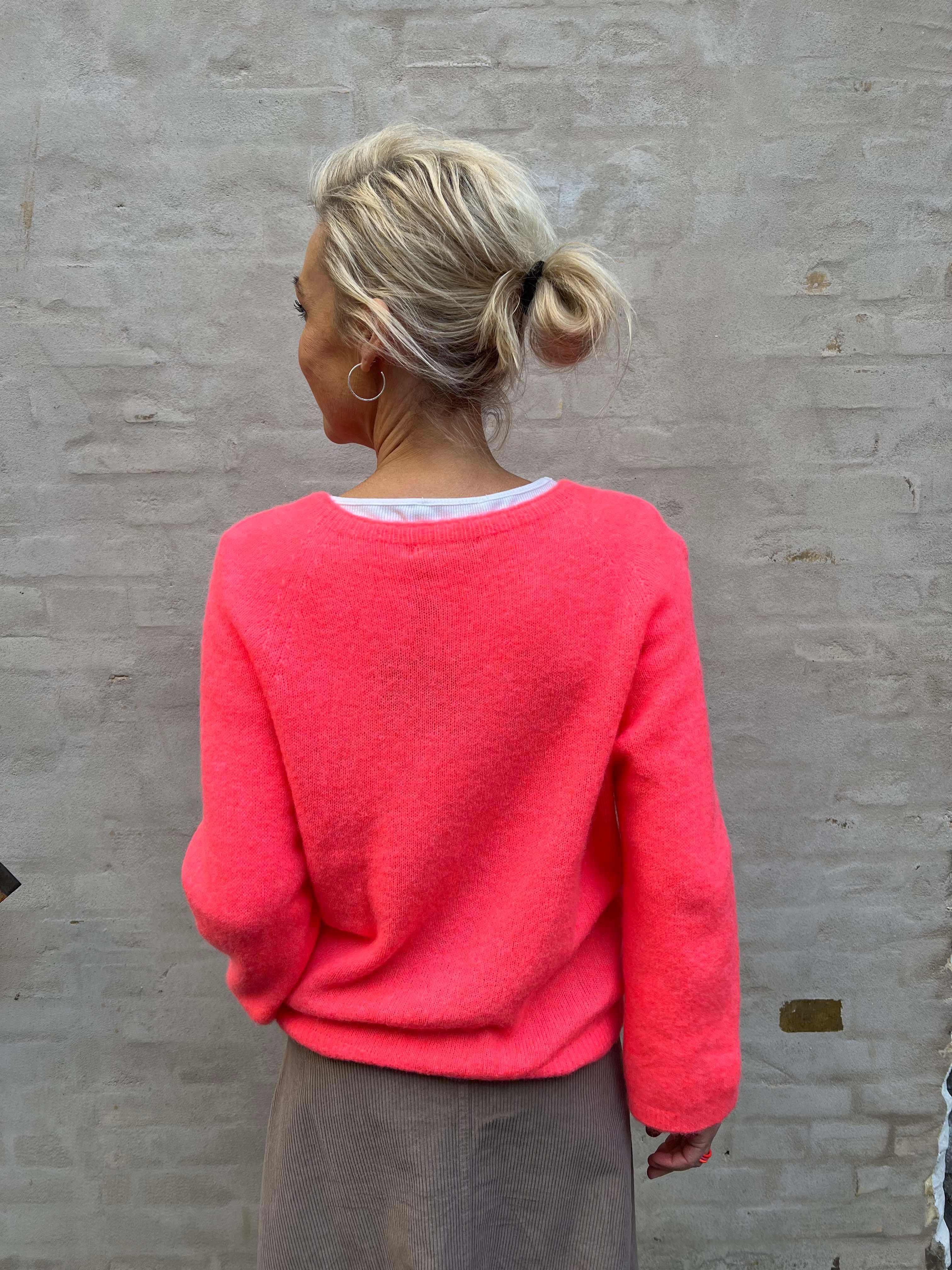 Tulle knit coral