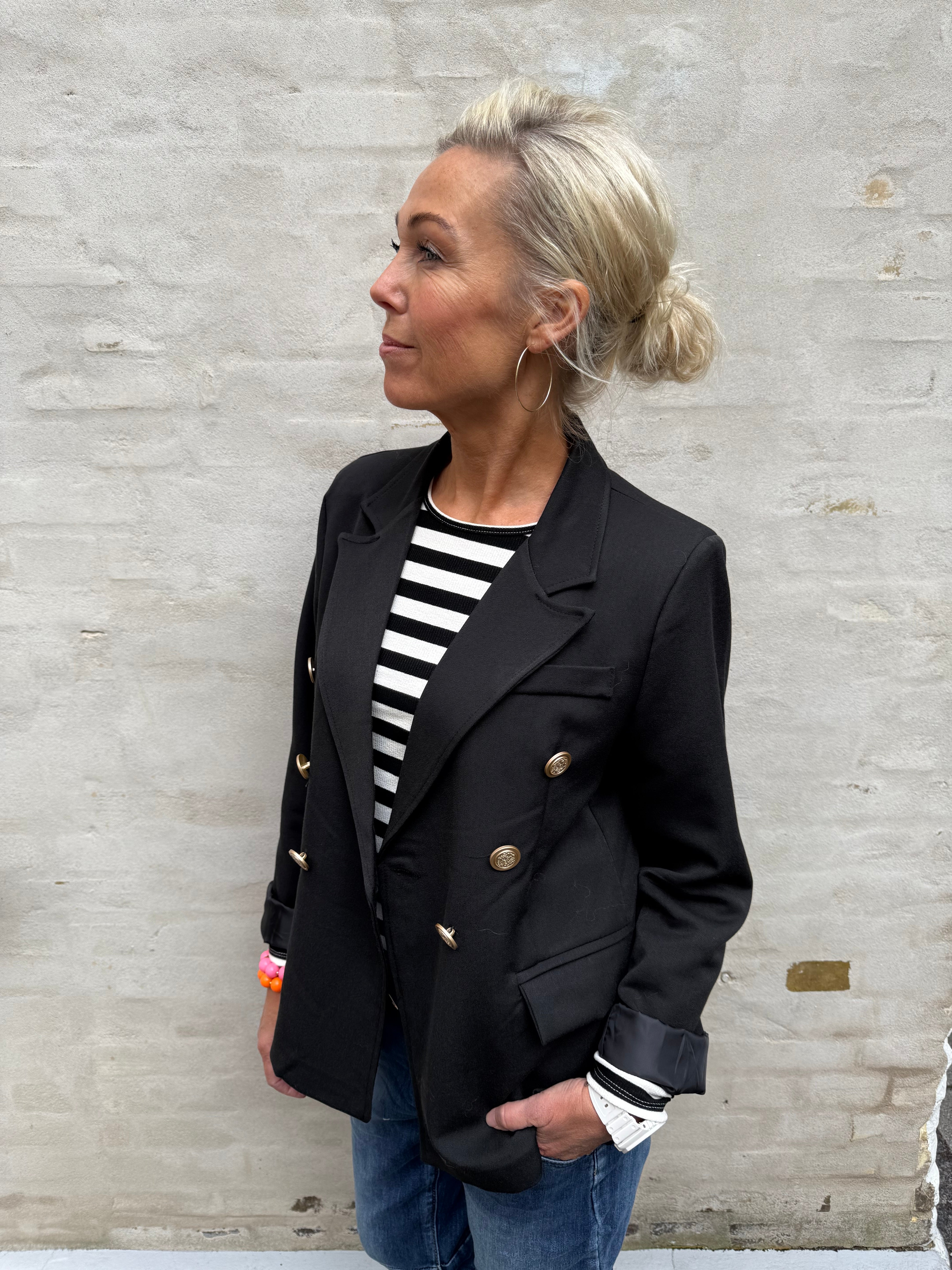 Topaz Blazer - Black