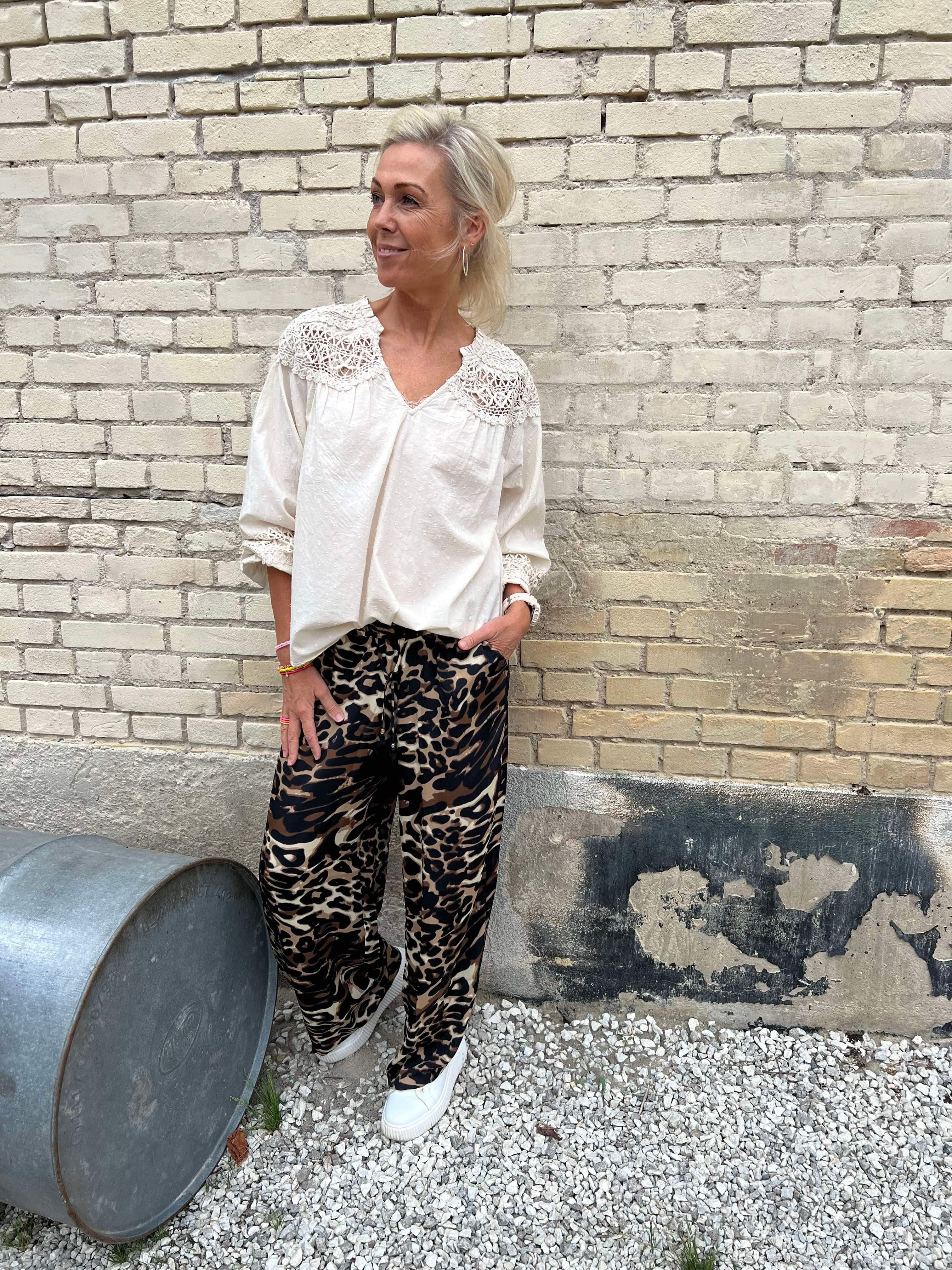 Luna straight pant leopard