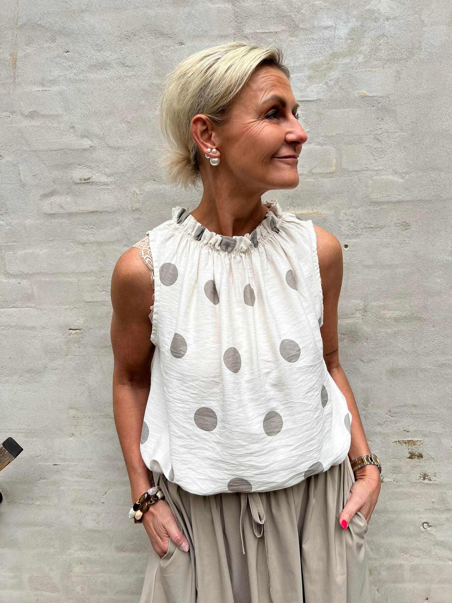 Lucina Top - Beige