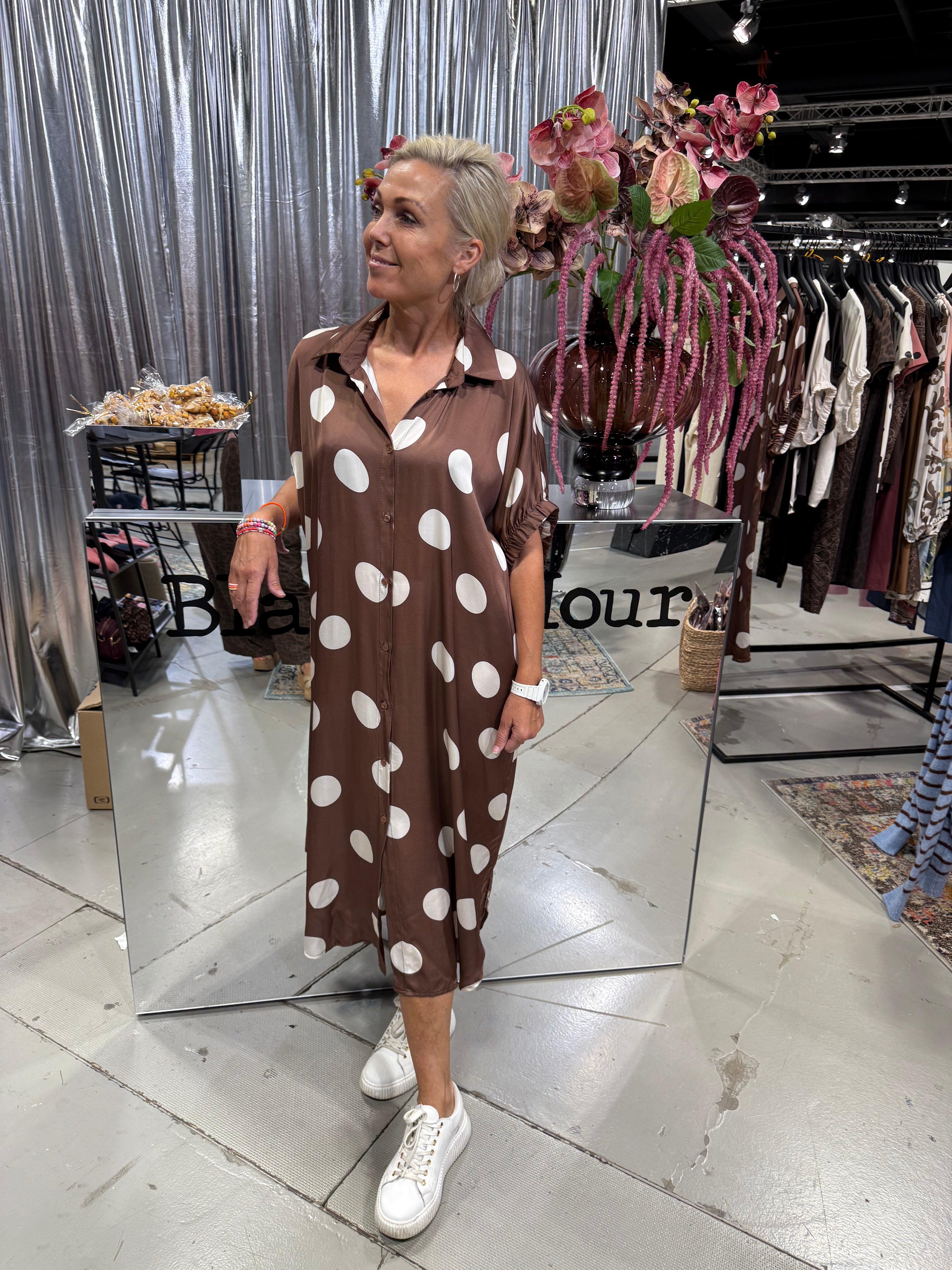 PREORDER-MABEL satin dress - Mocca Dot