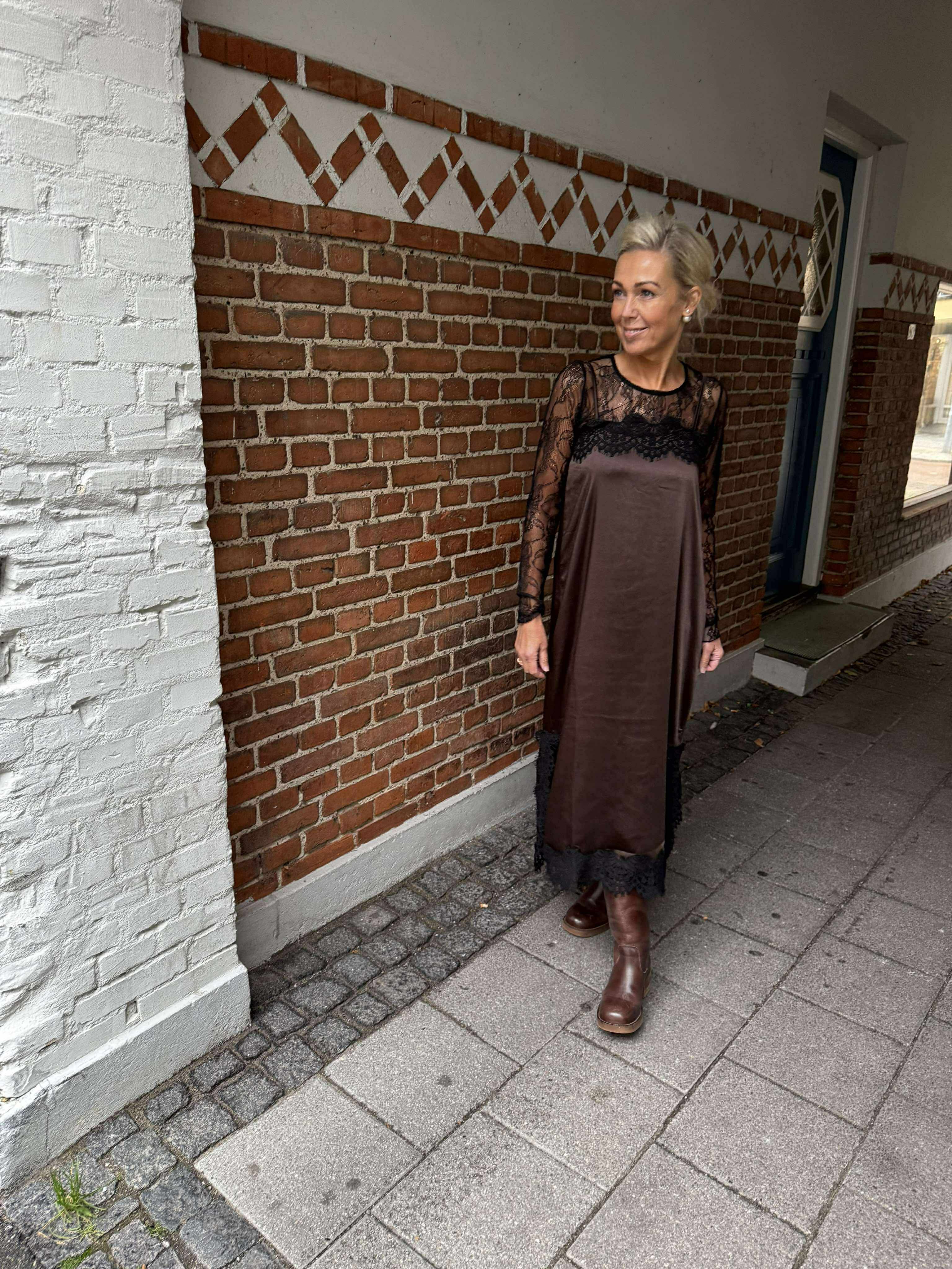 Evie Lace Strap Dress - Coffee