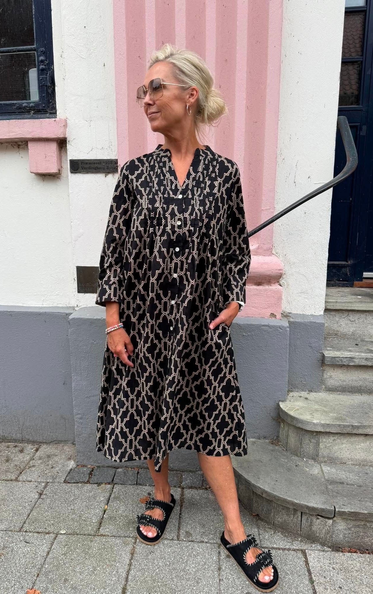 Torino Dress - Black and Beige