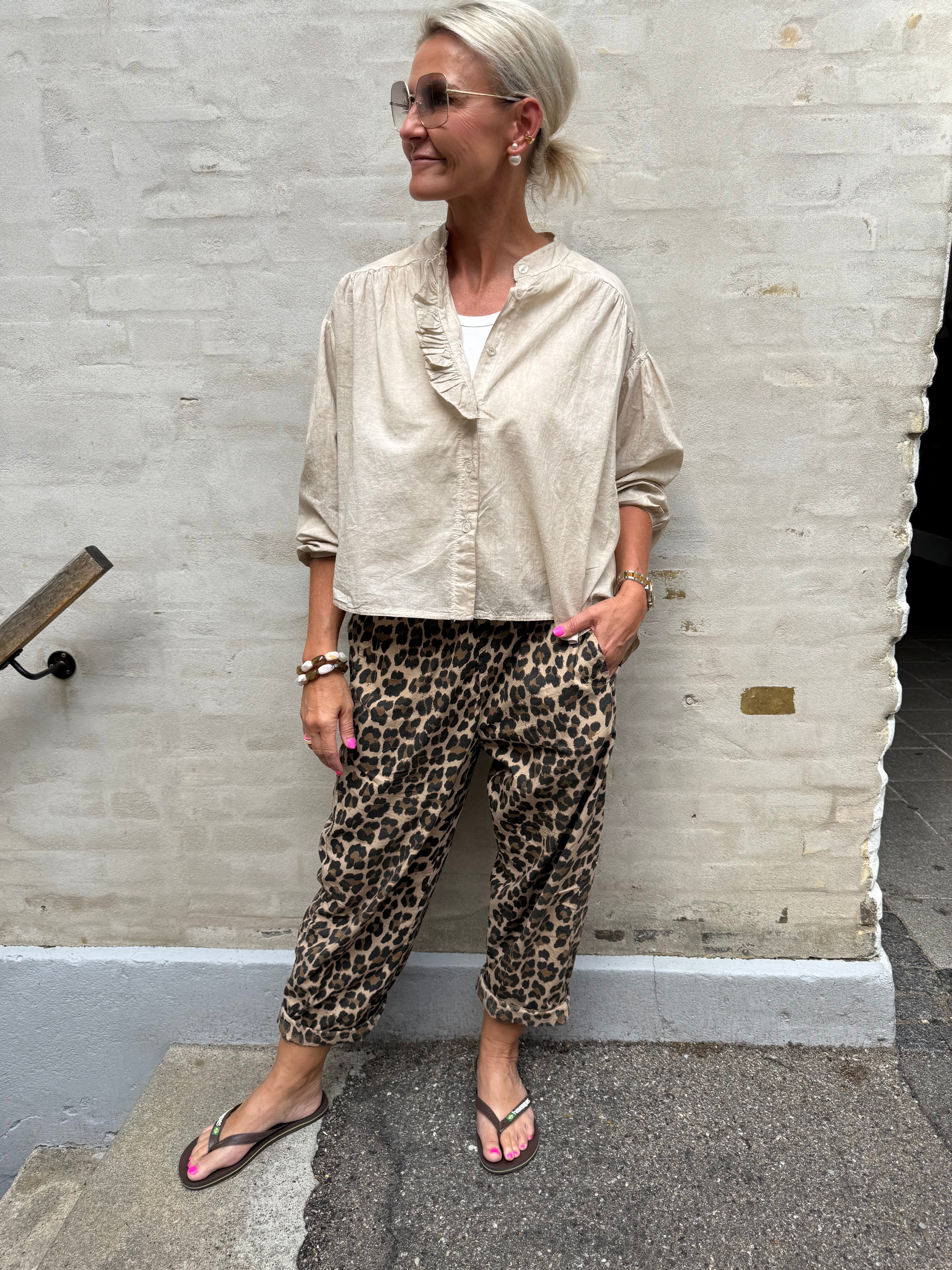 OMG Shirt - Beige