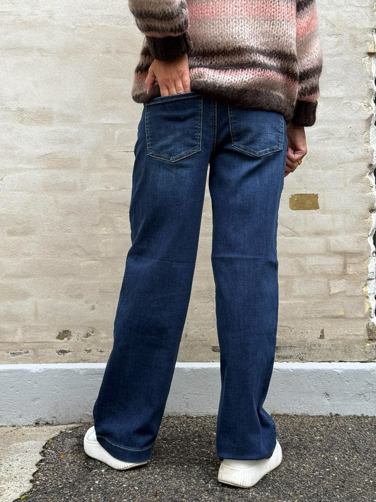Emee HW Wide Leg Jeans - Dark Blue