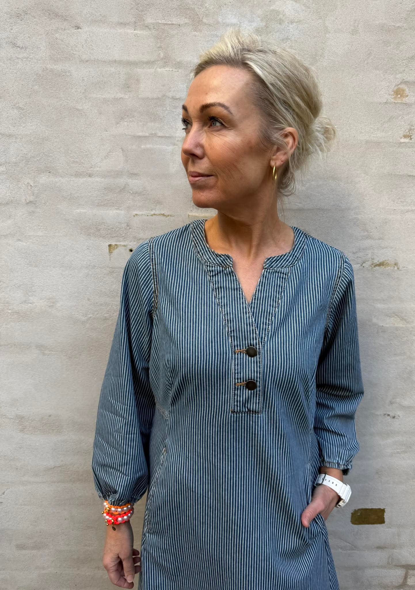 Ayna Klänning - Blå/Vita ränder