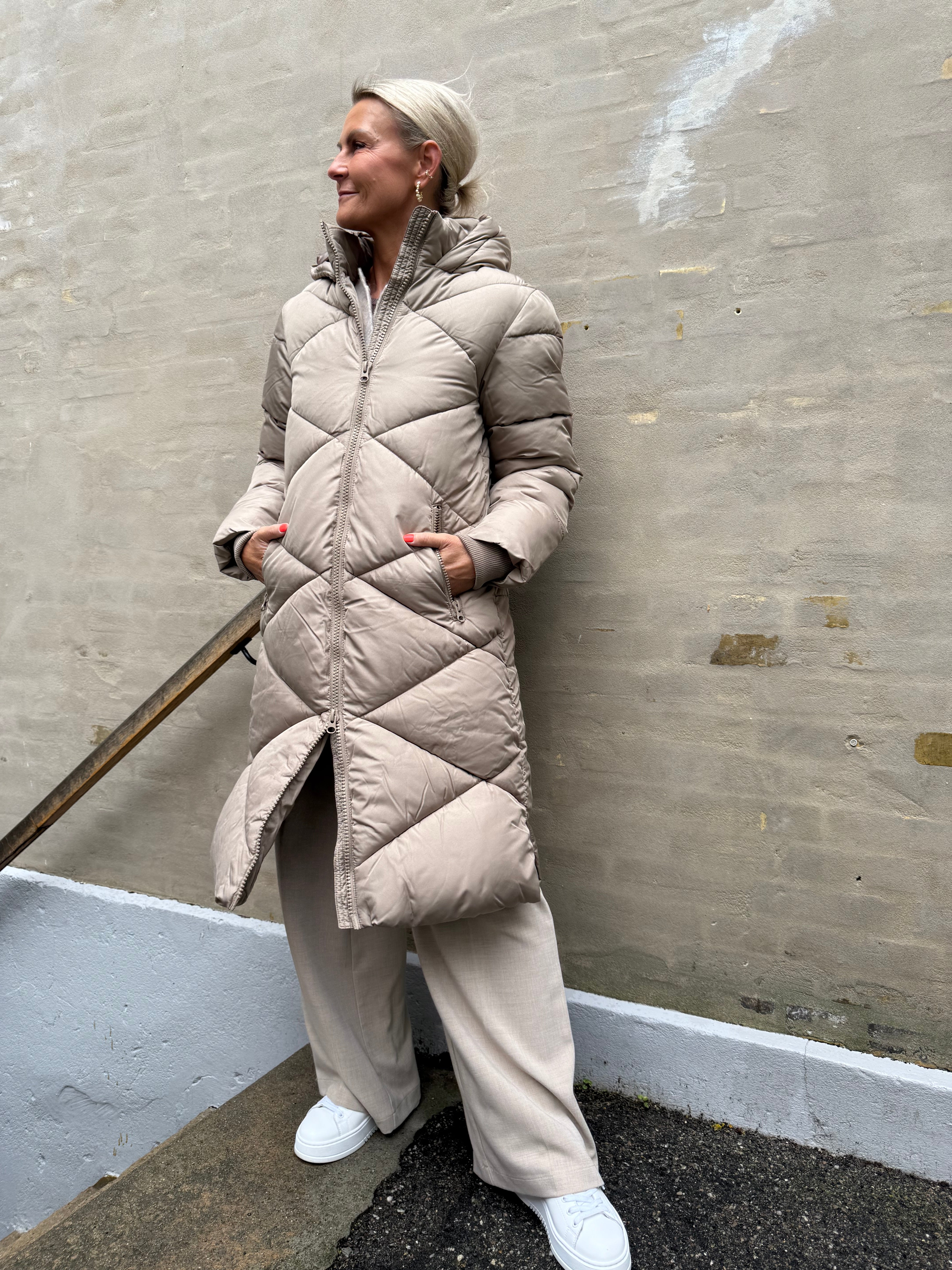 VISTA LIFE PADDED HOOD JACKET - Timber Wolf