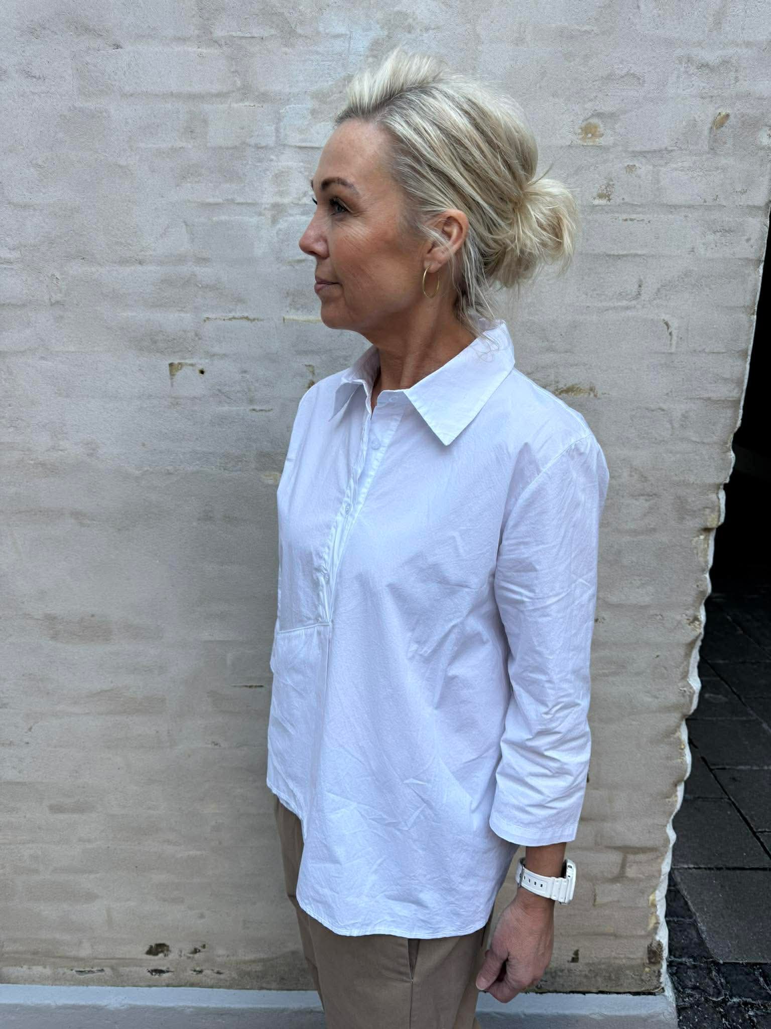 Must Have Shirt - White