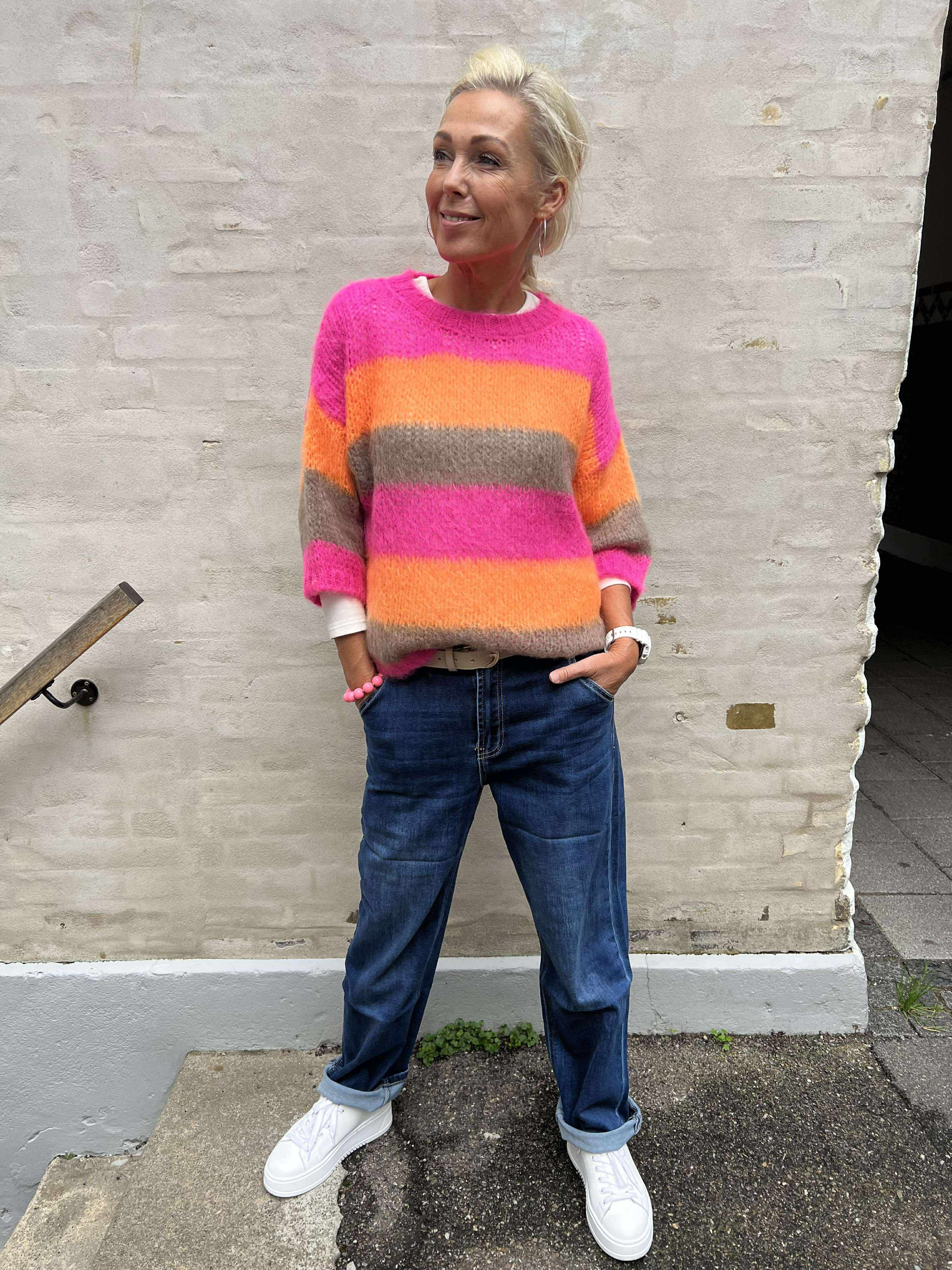 Lucia Knit - Brown/Neon