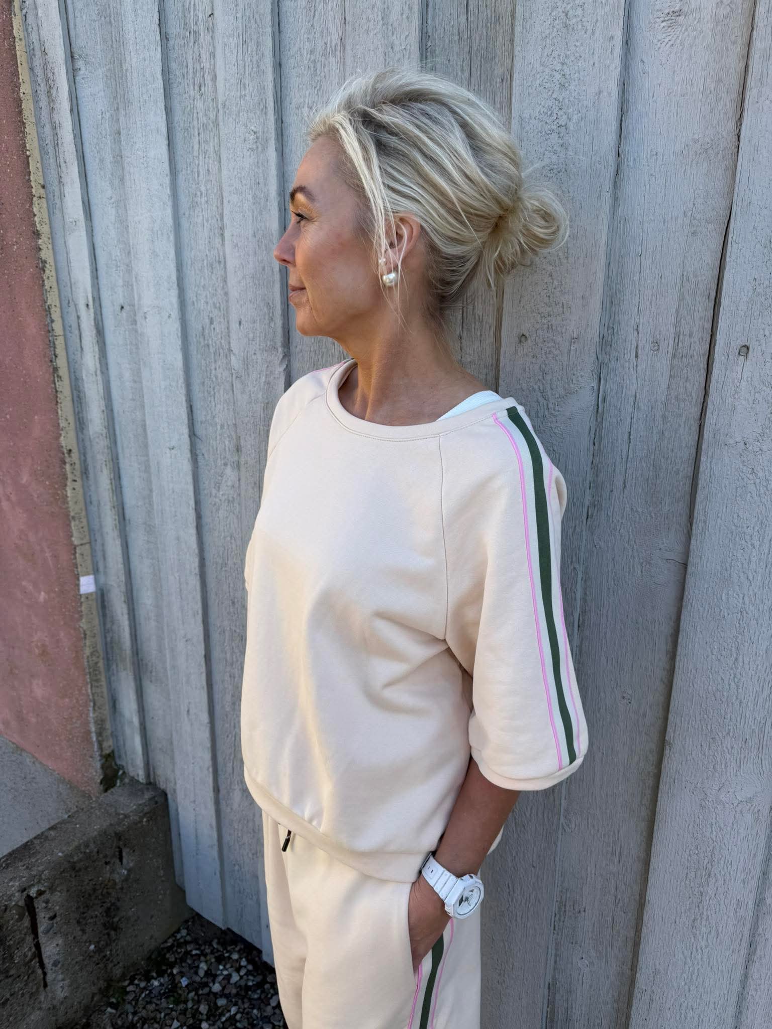 Melany Sweat Tee - Beige