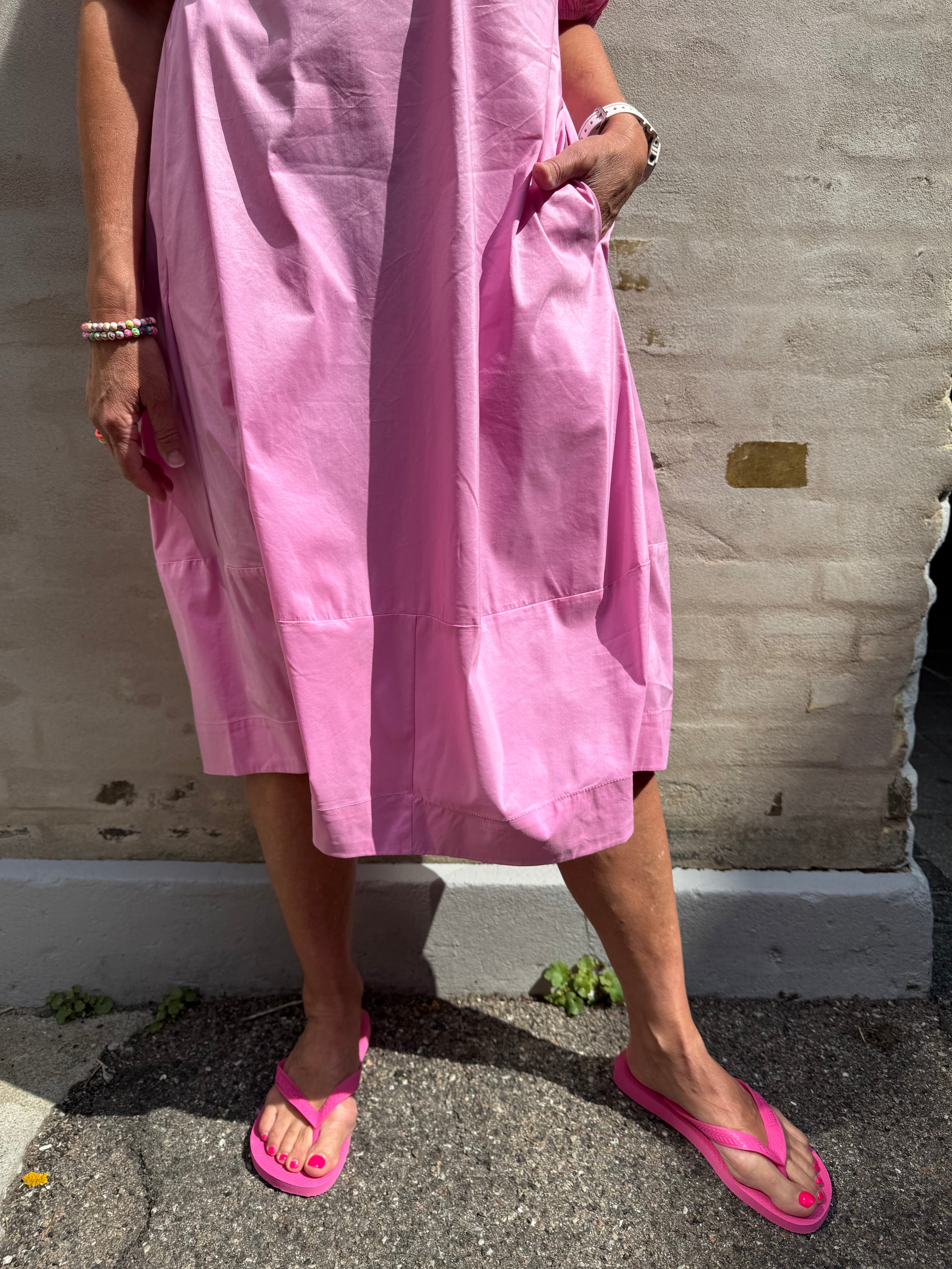 Antoinett SS Placket Dress - Fuchsia Pink