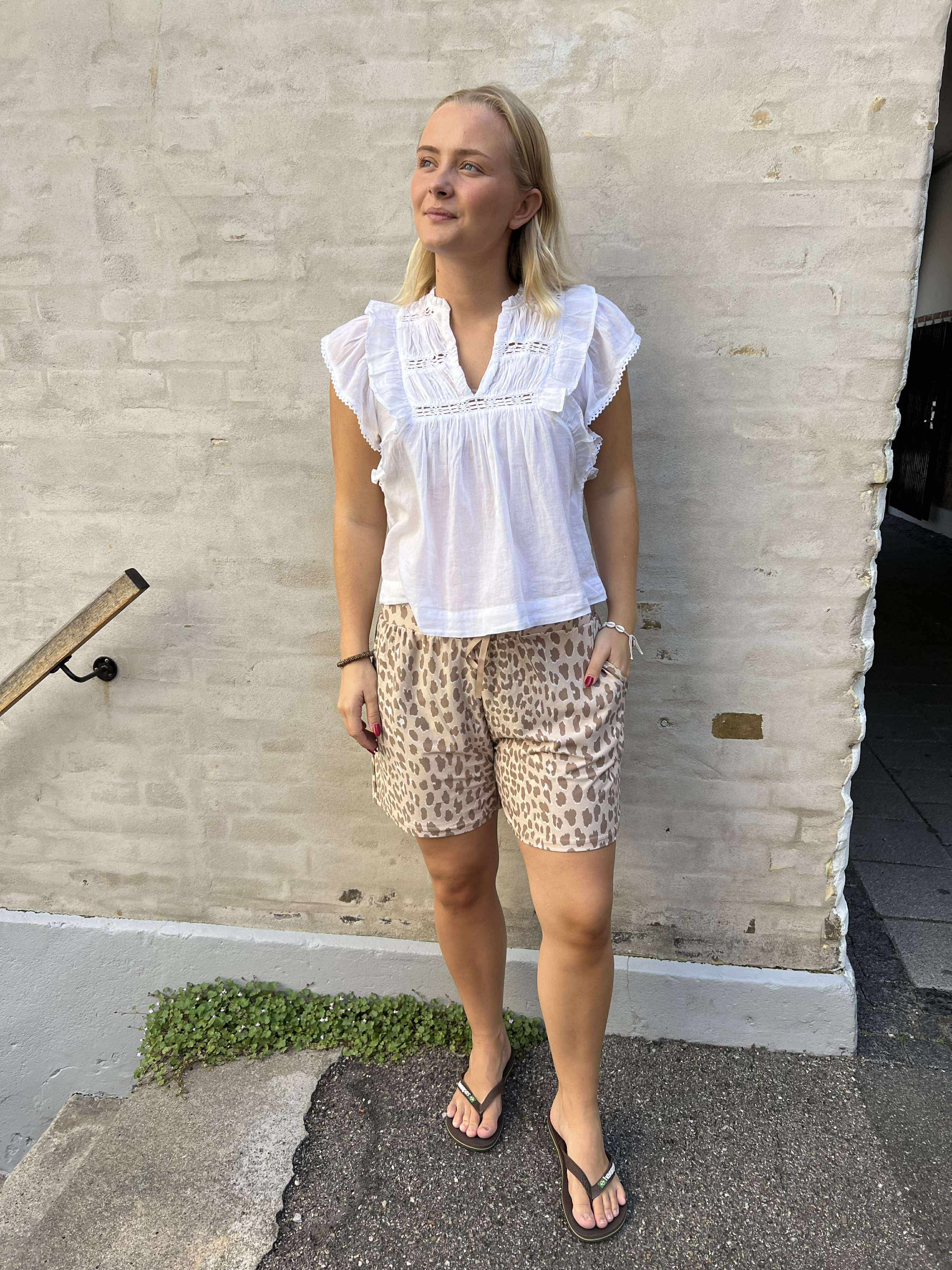 Alma Shorts - Desert Lux Leo