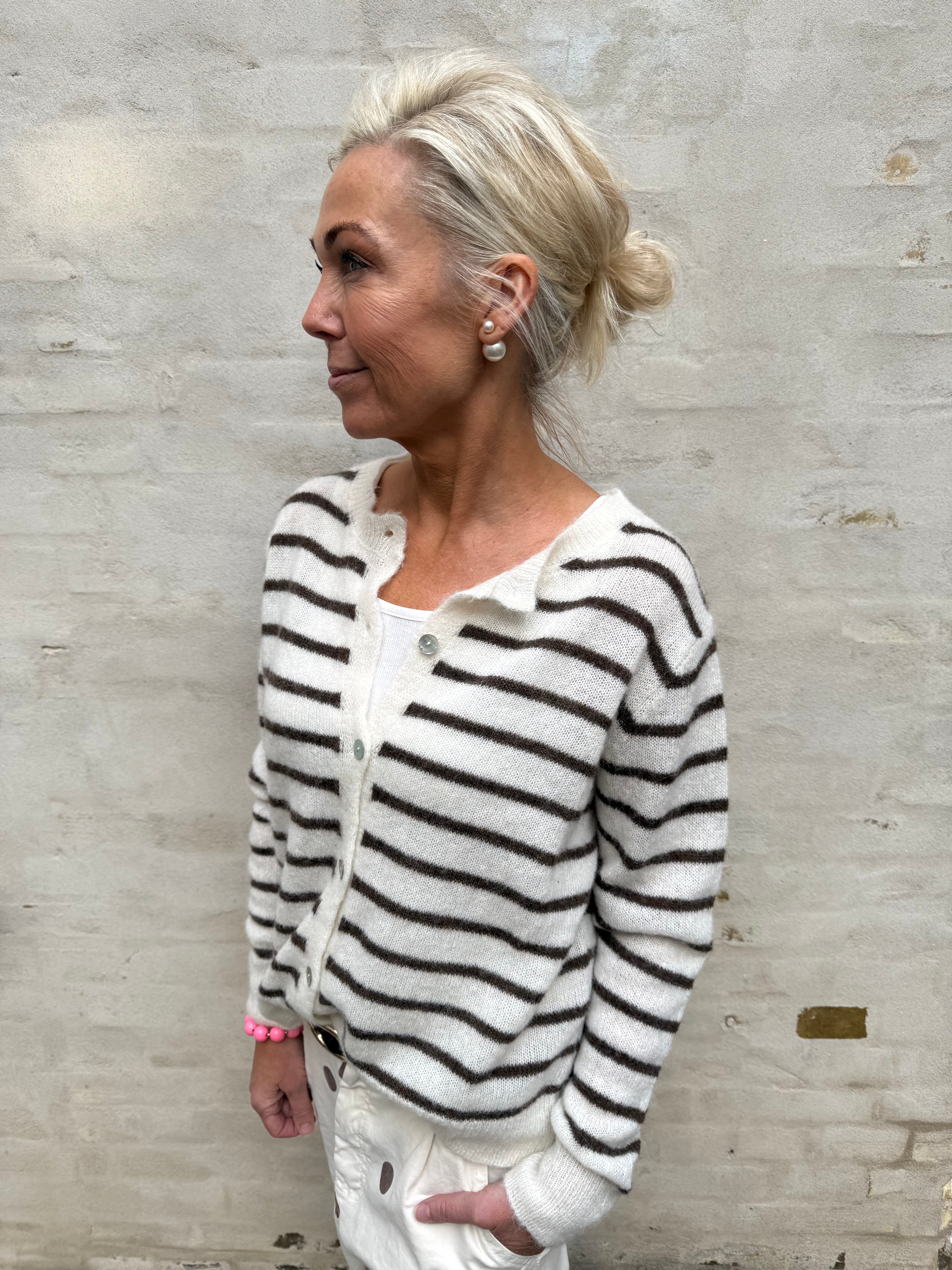 PREORDER-DELL Striped Knit Cardigan - Off White