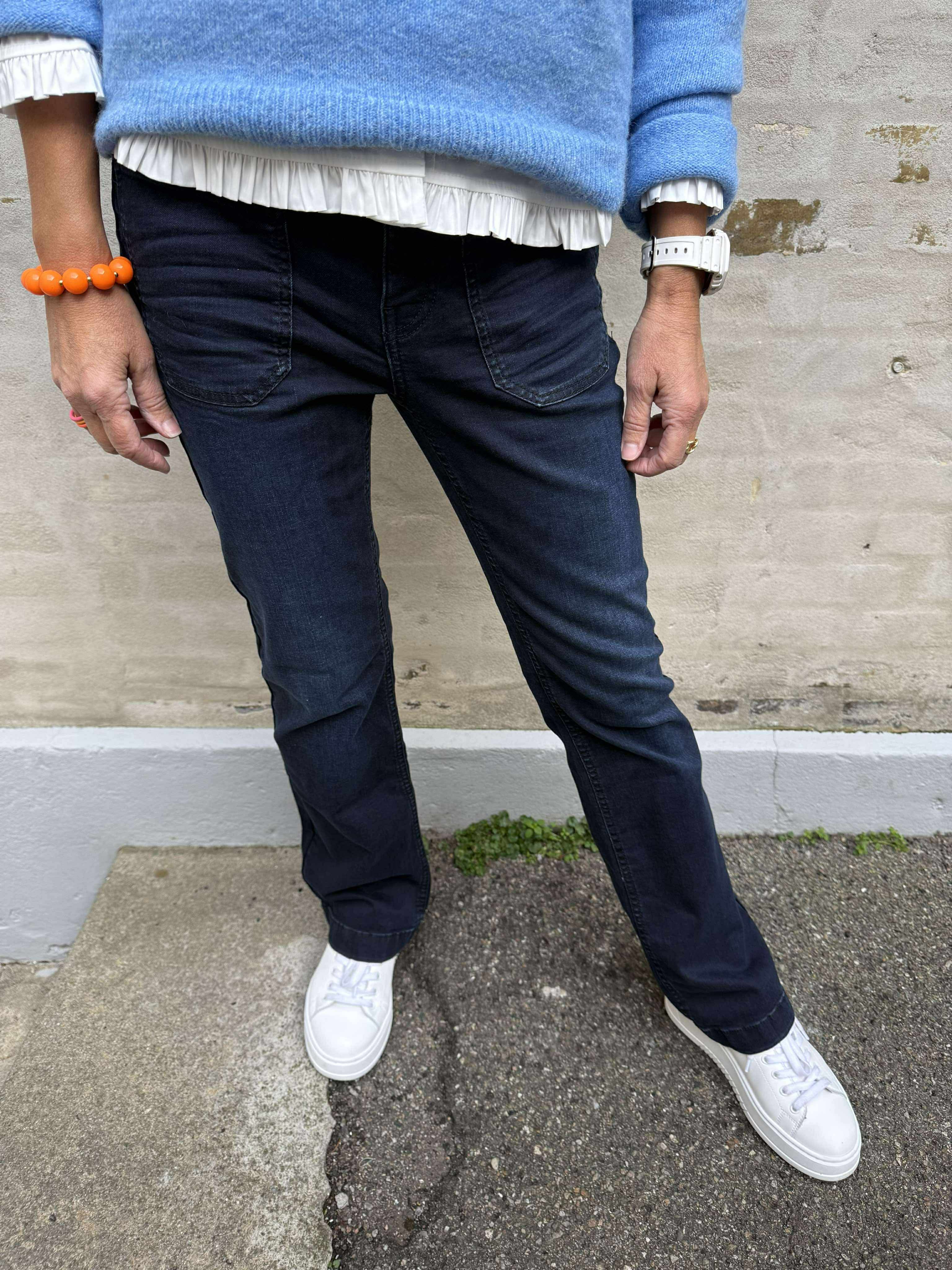 Bootcut Jeans - Blue Black Soft Wash