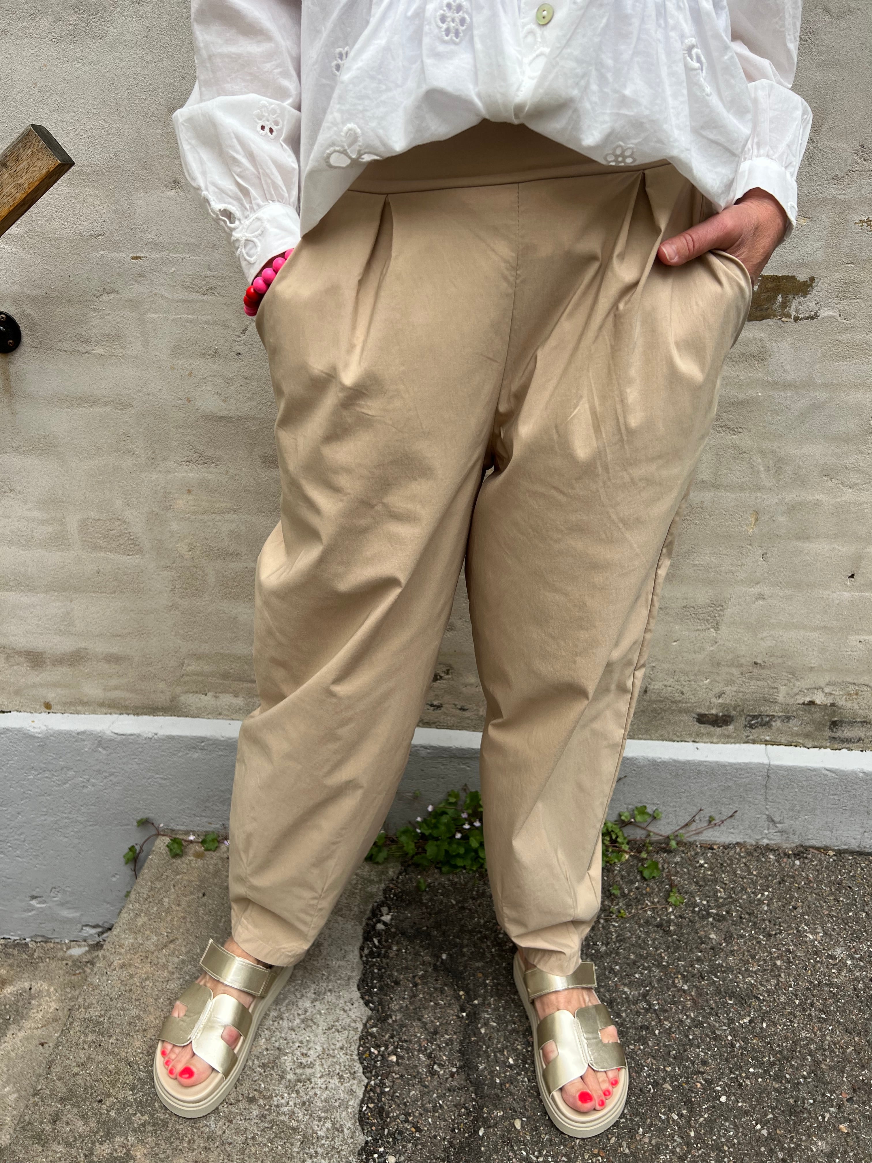 BCDavina Barrel Pant Sand