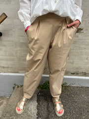 BCDavina Barrel Pant Sand