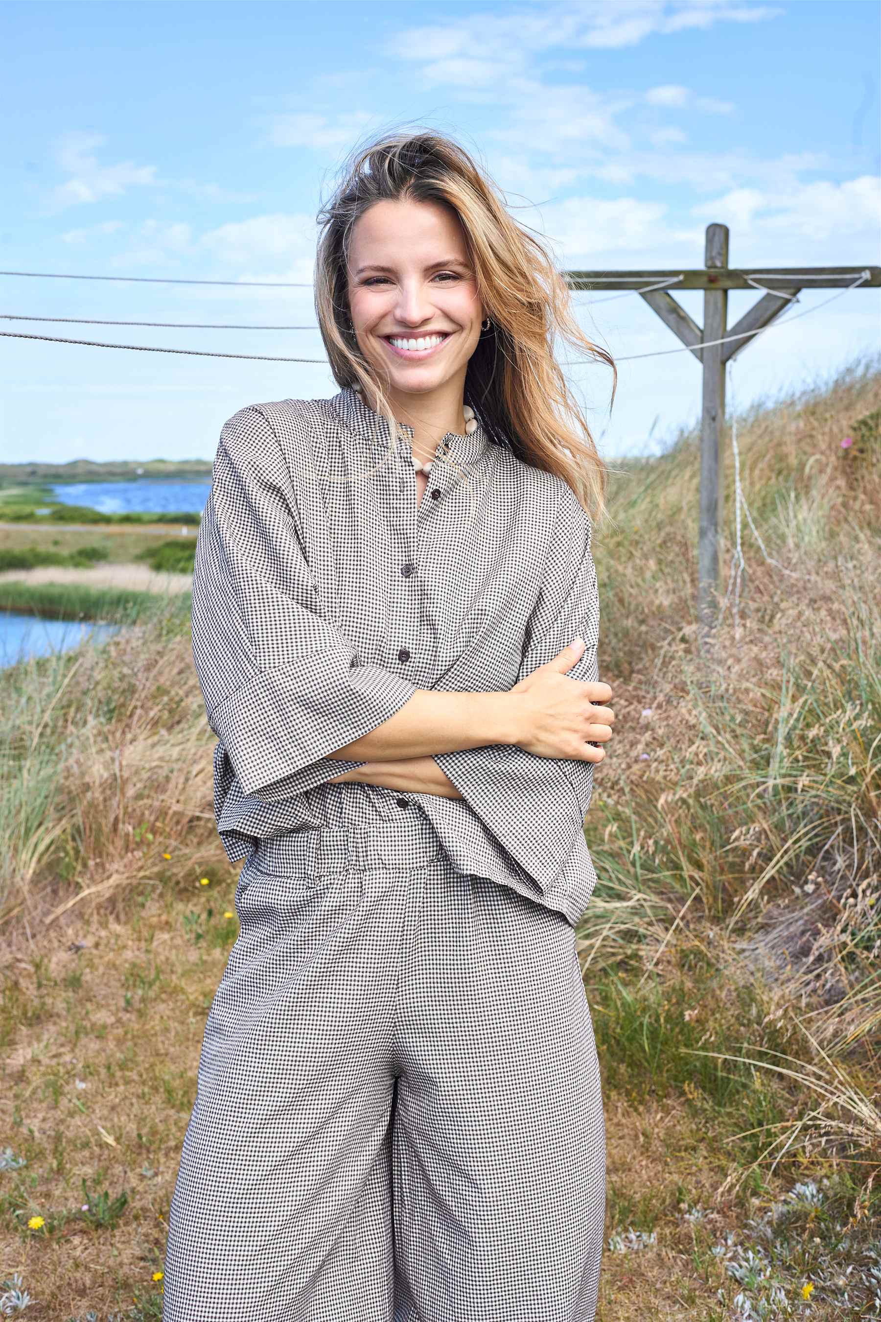 MANON loose shirt - Coffee