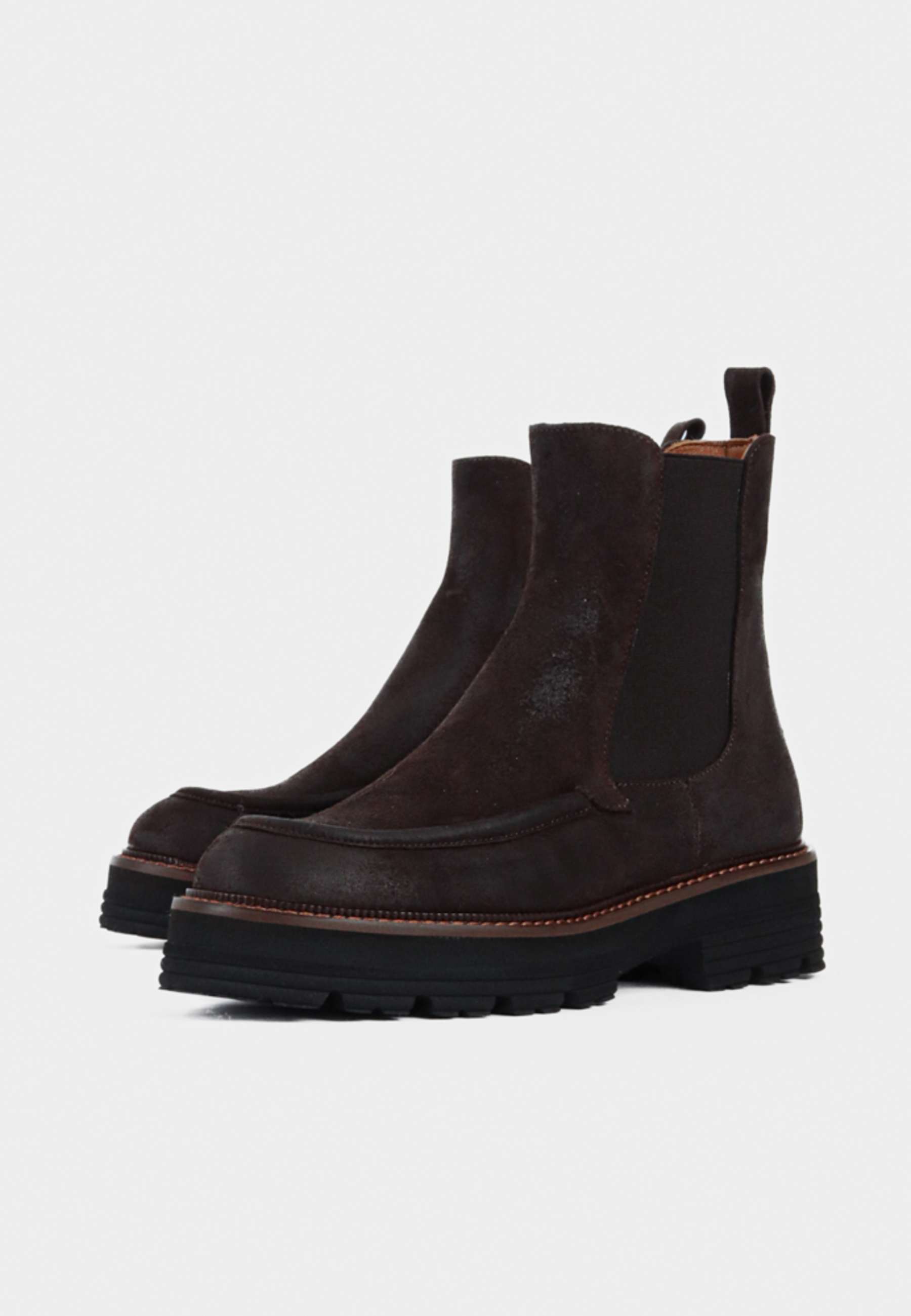 Riva Boots - Mocca Suede