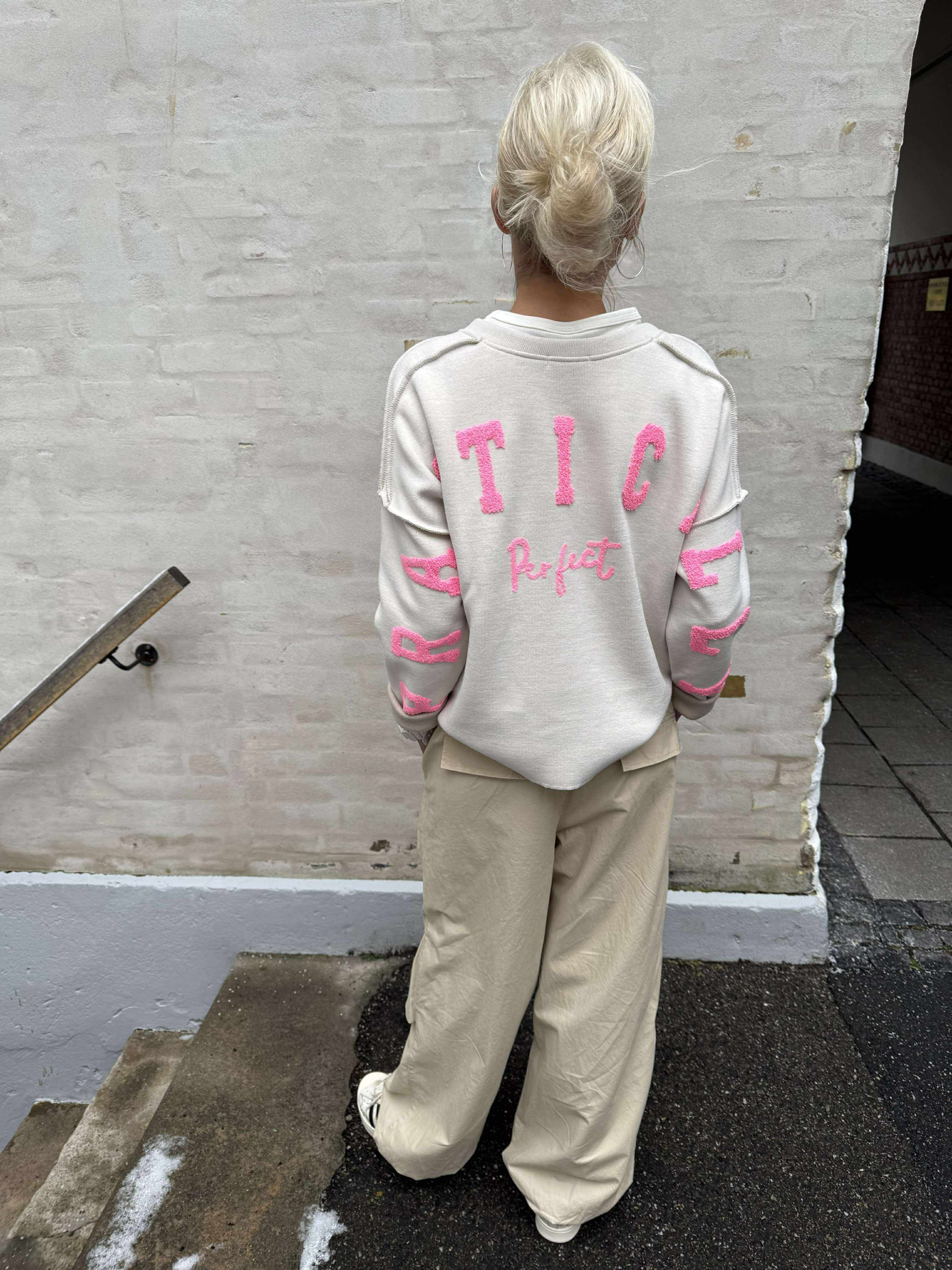 Practically Sweat - Beige