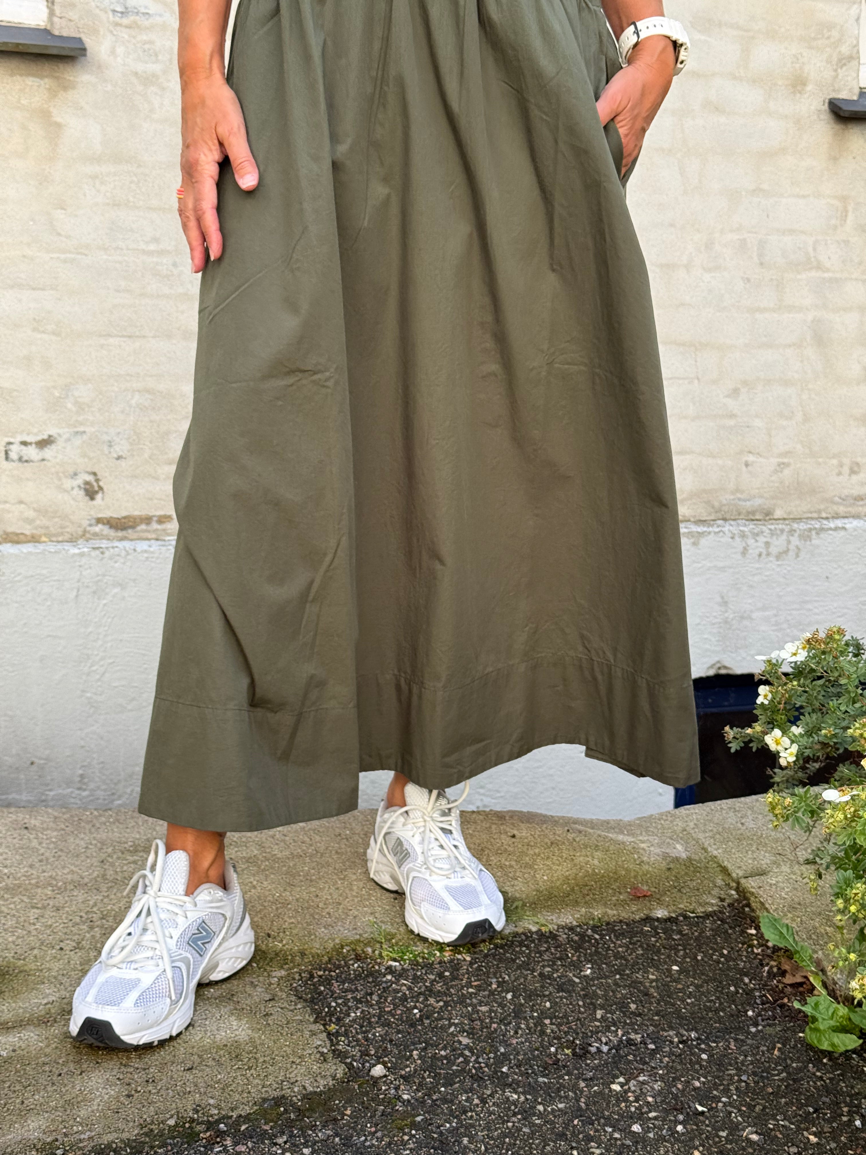 Halise Poplin Dress - Army