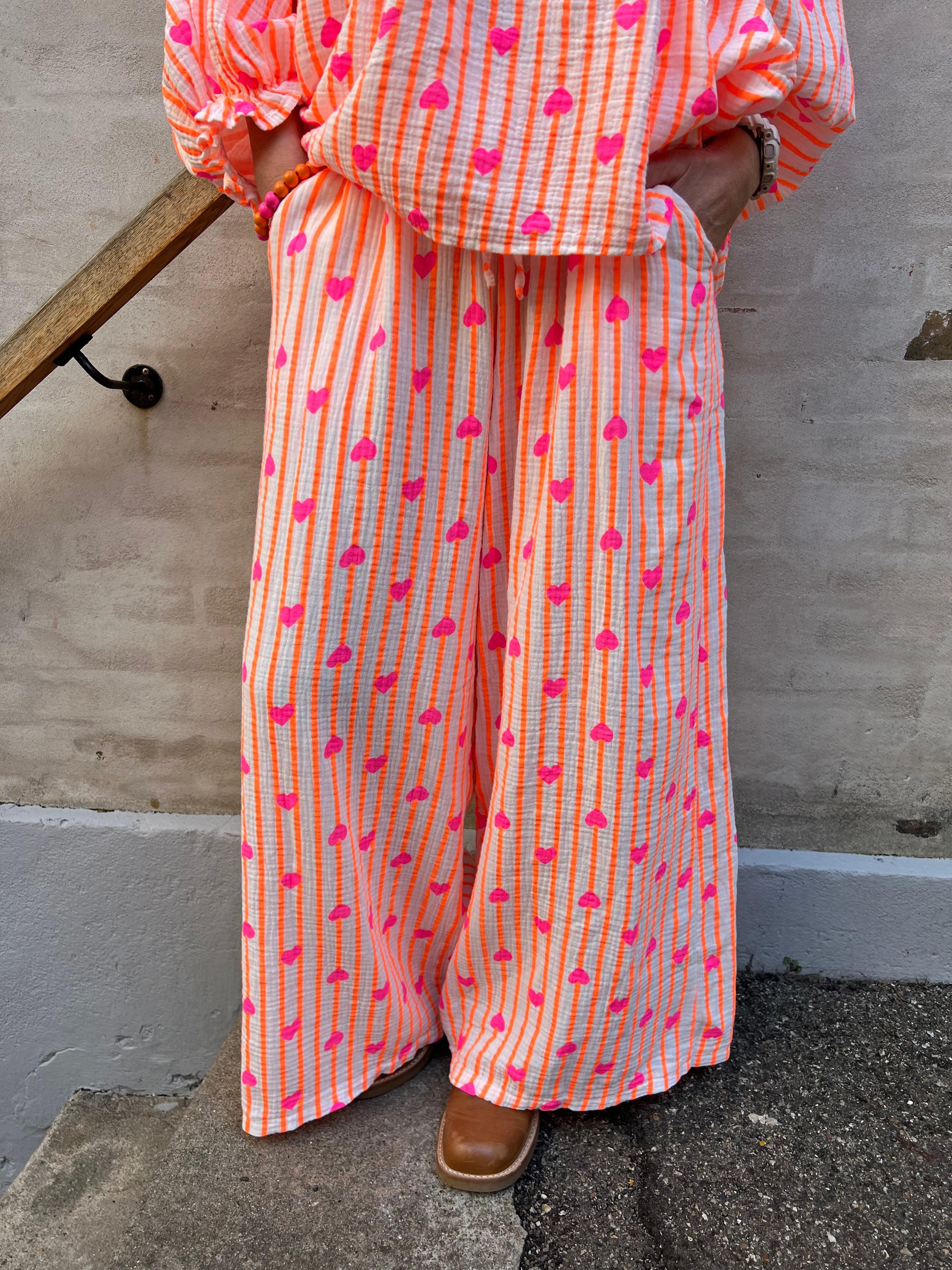 PREORDER-Heart pants pink/orange stripes