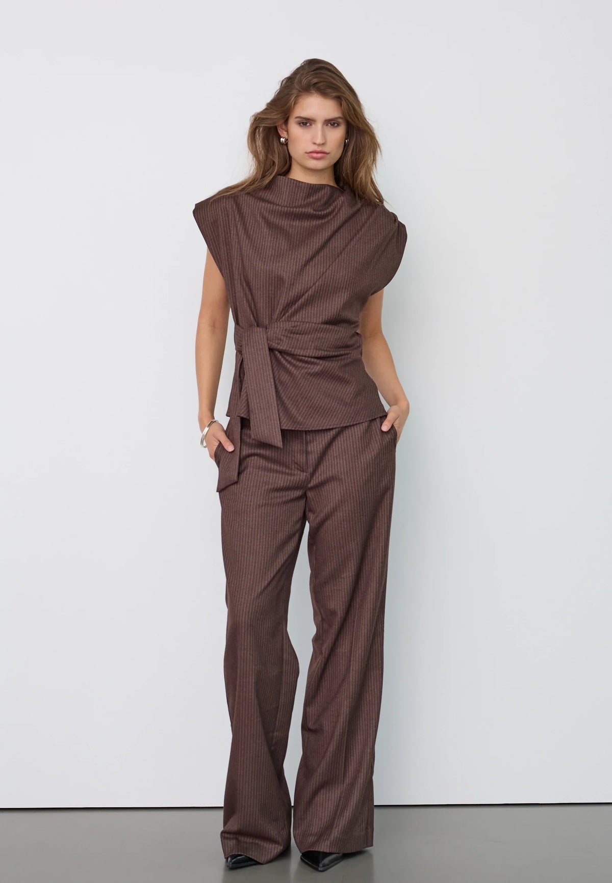 SinaCC Pin Pleat Top - Dark Brown
