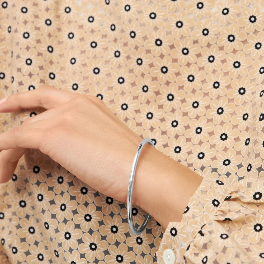colour bangle bracelet shiny silver