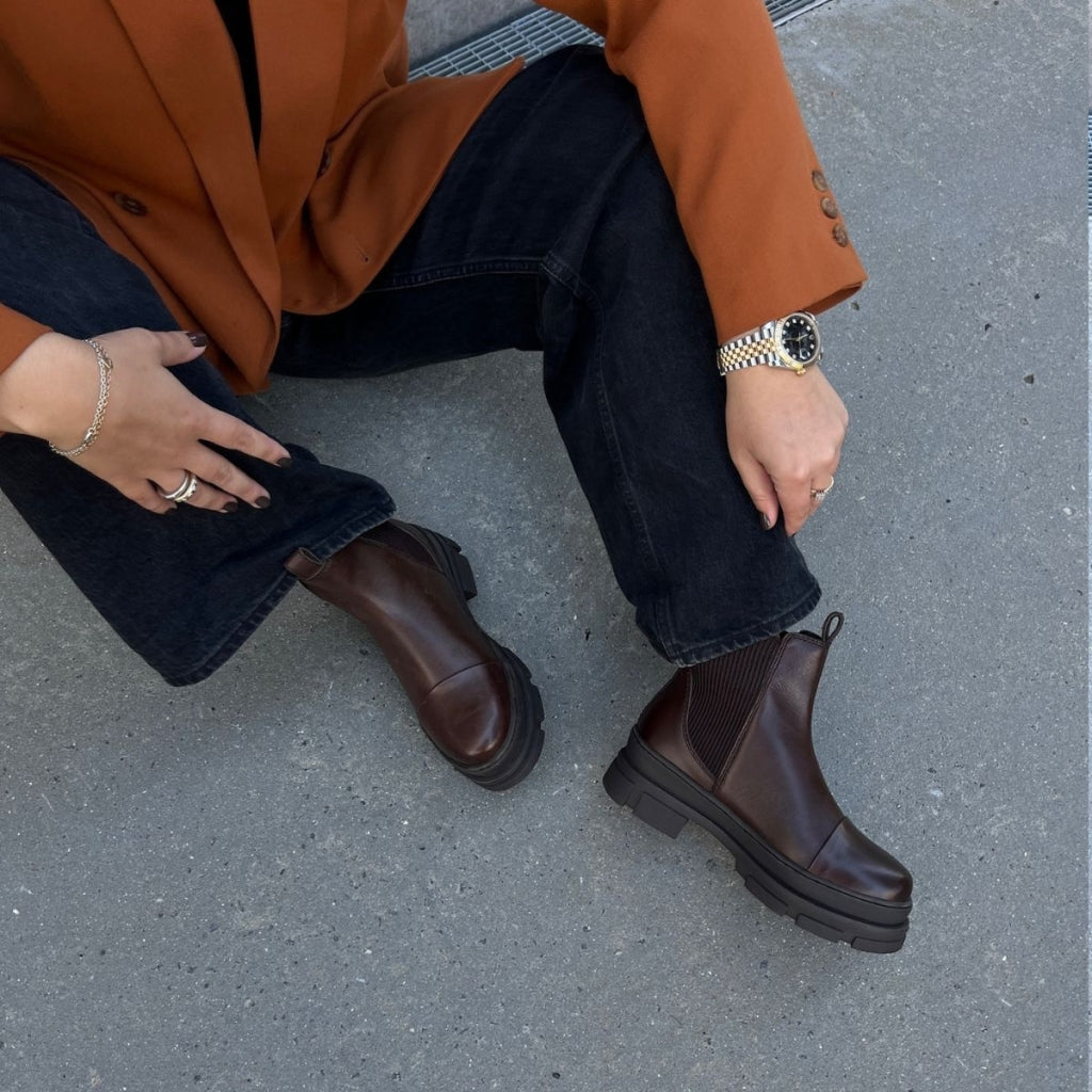 The Celeste LOW - Dark Brown