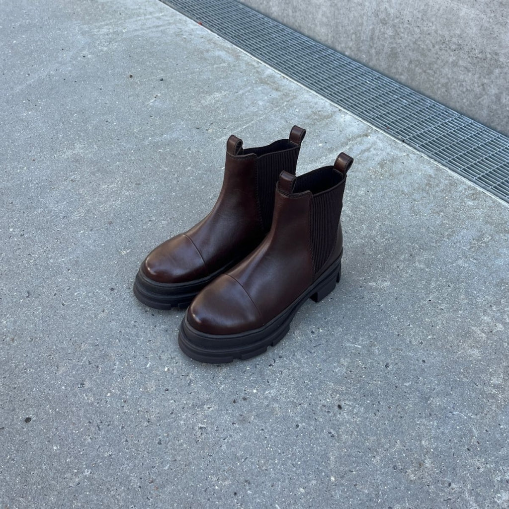 The Celeste LOW - Dark Brown