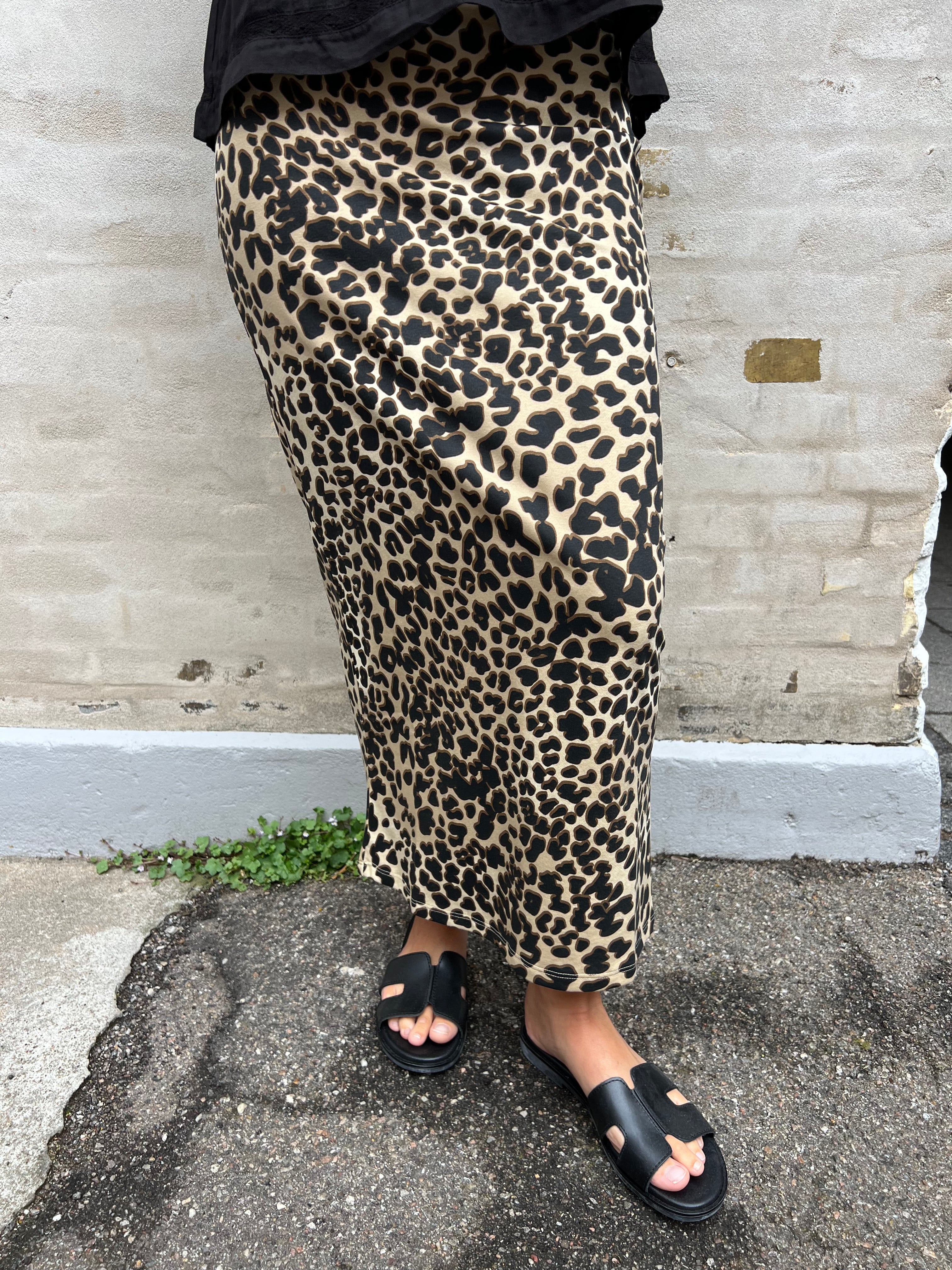 Yivy Midi Pencil Skirt Toasted Coconut