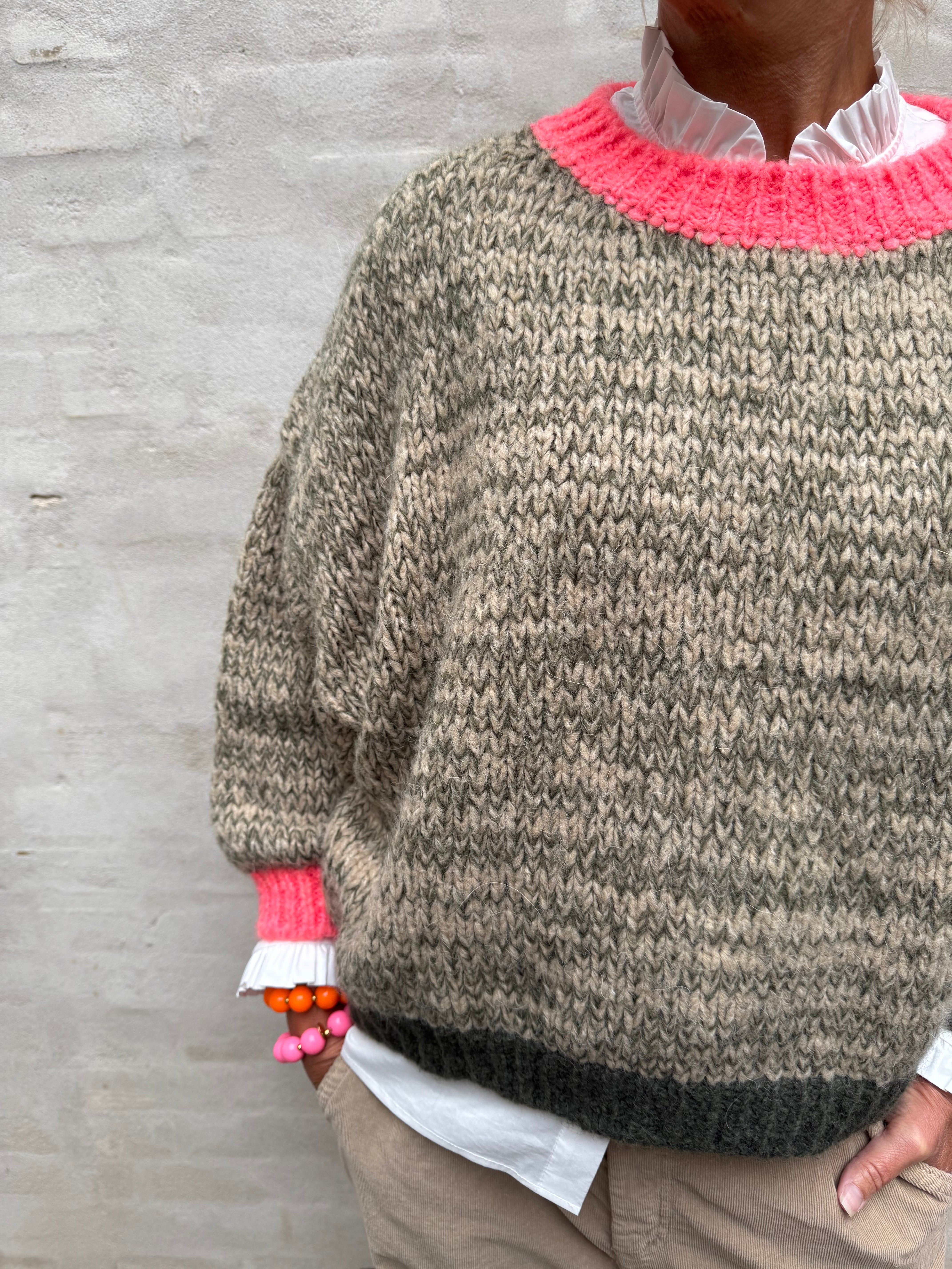 Loretta Knit - Army/Coral