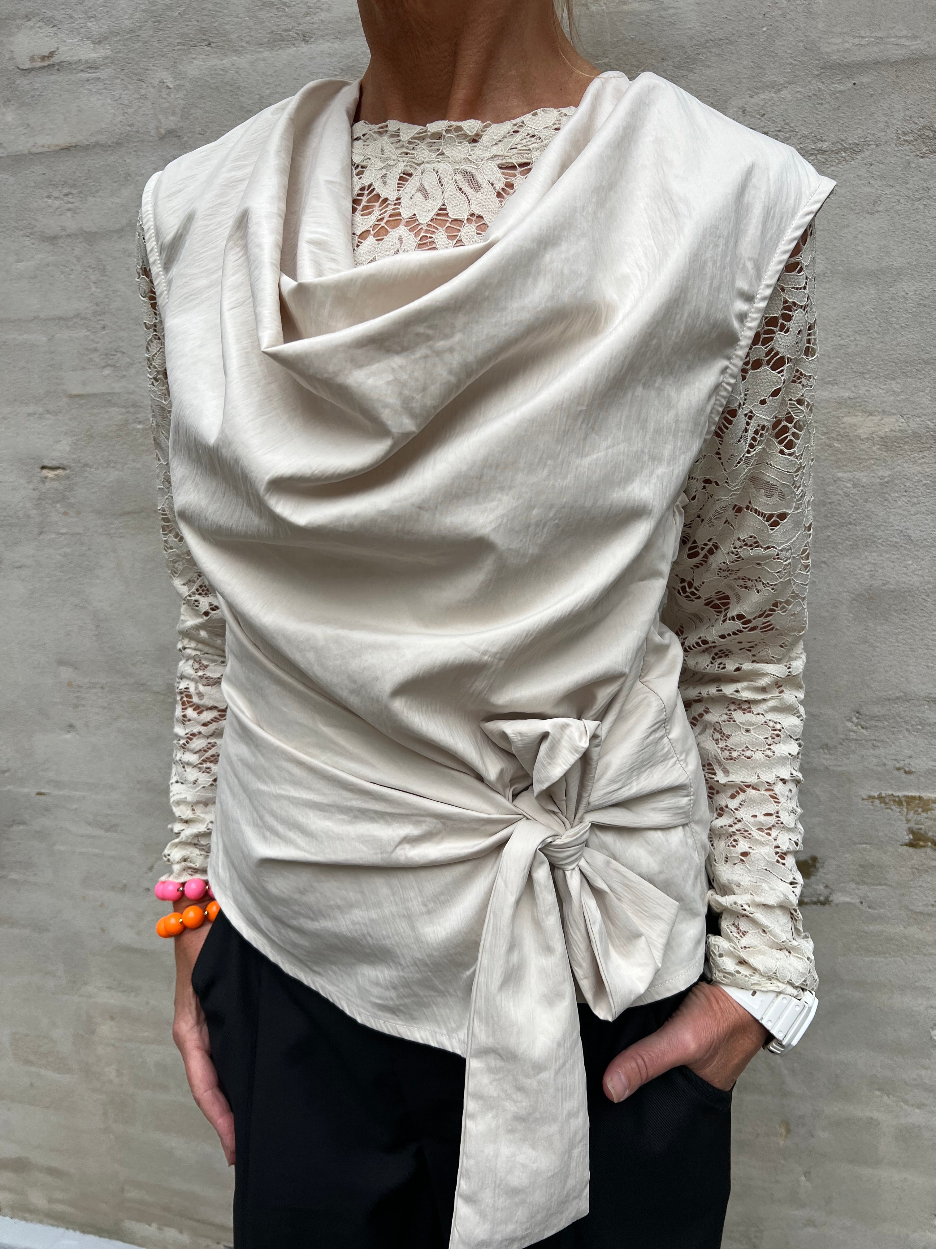 SagaraGO Blouse - Champagne