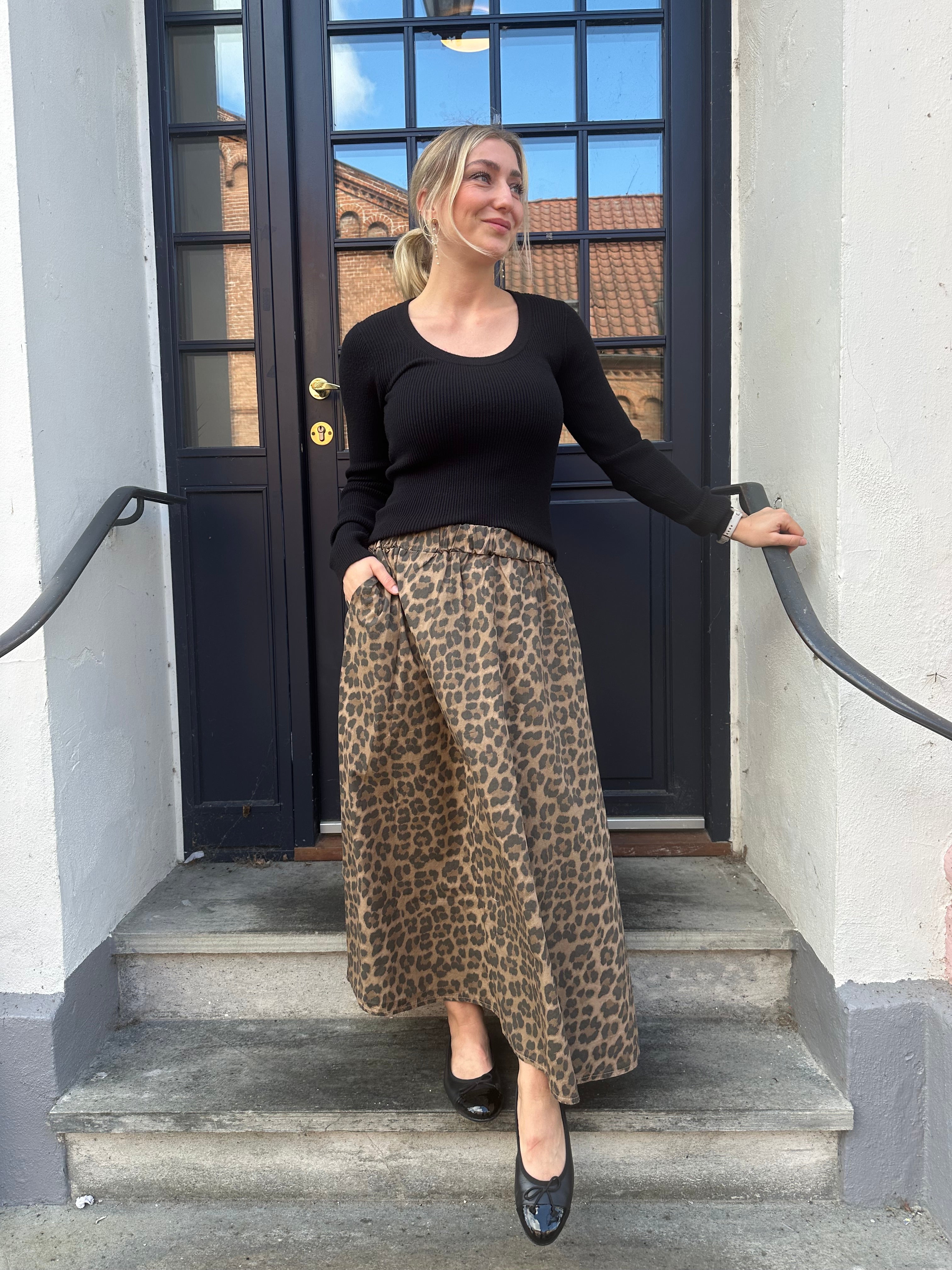 Abbie leo skirt