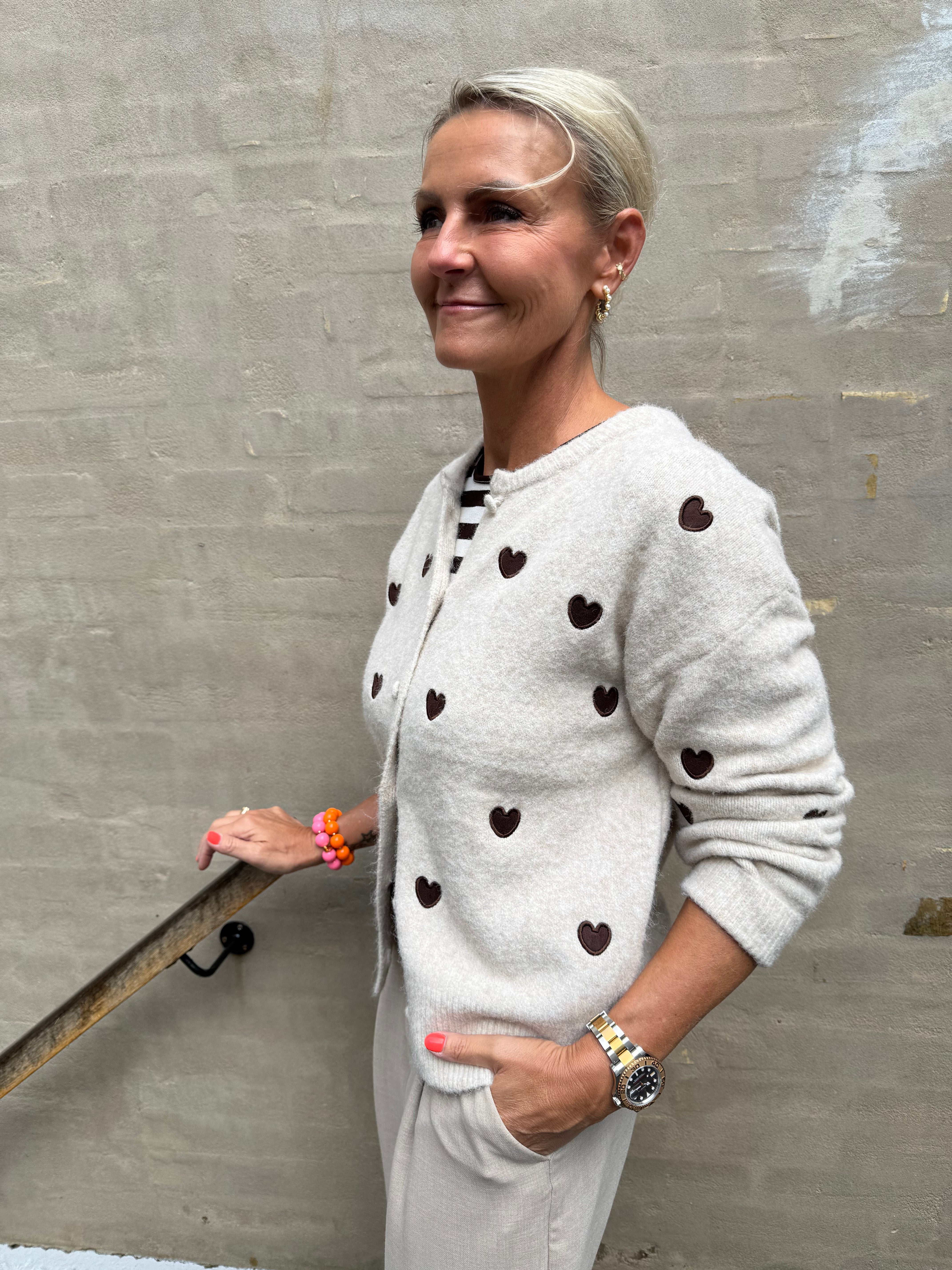 Vivi Cardigan - Beige Heart