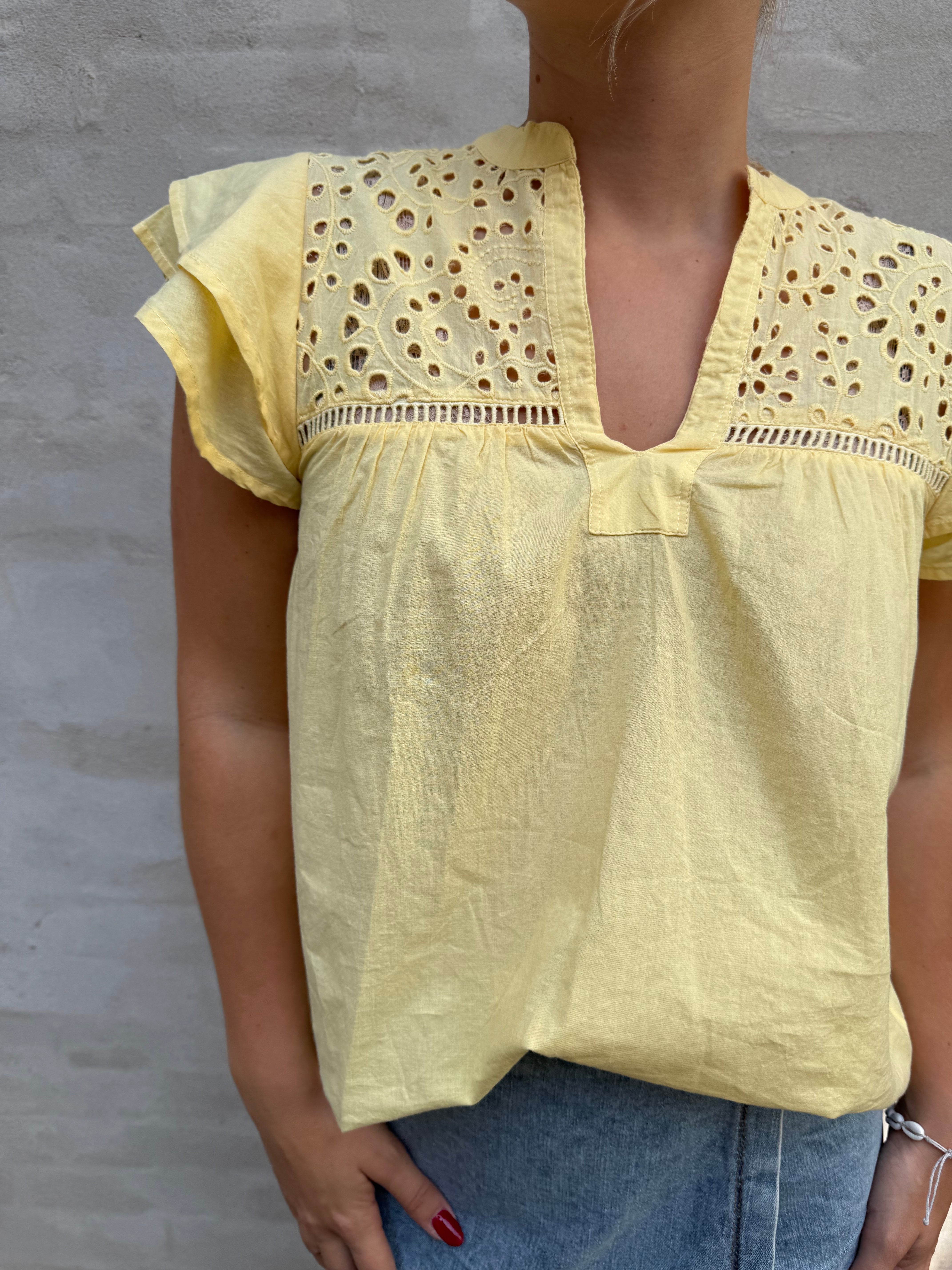 Christel Solid Top - Light Yellow