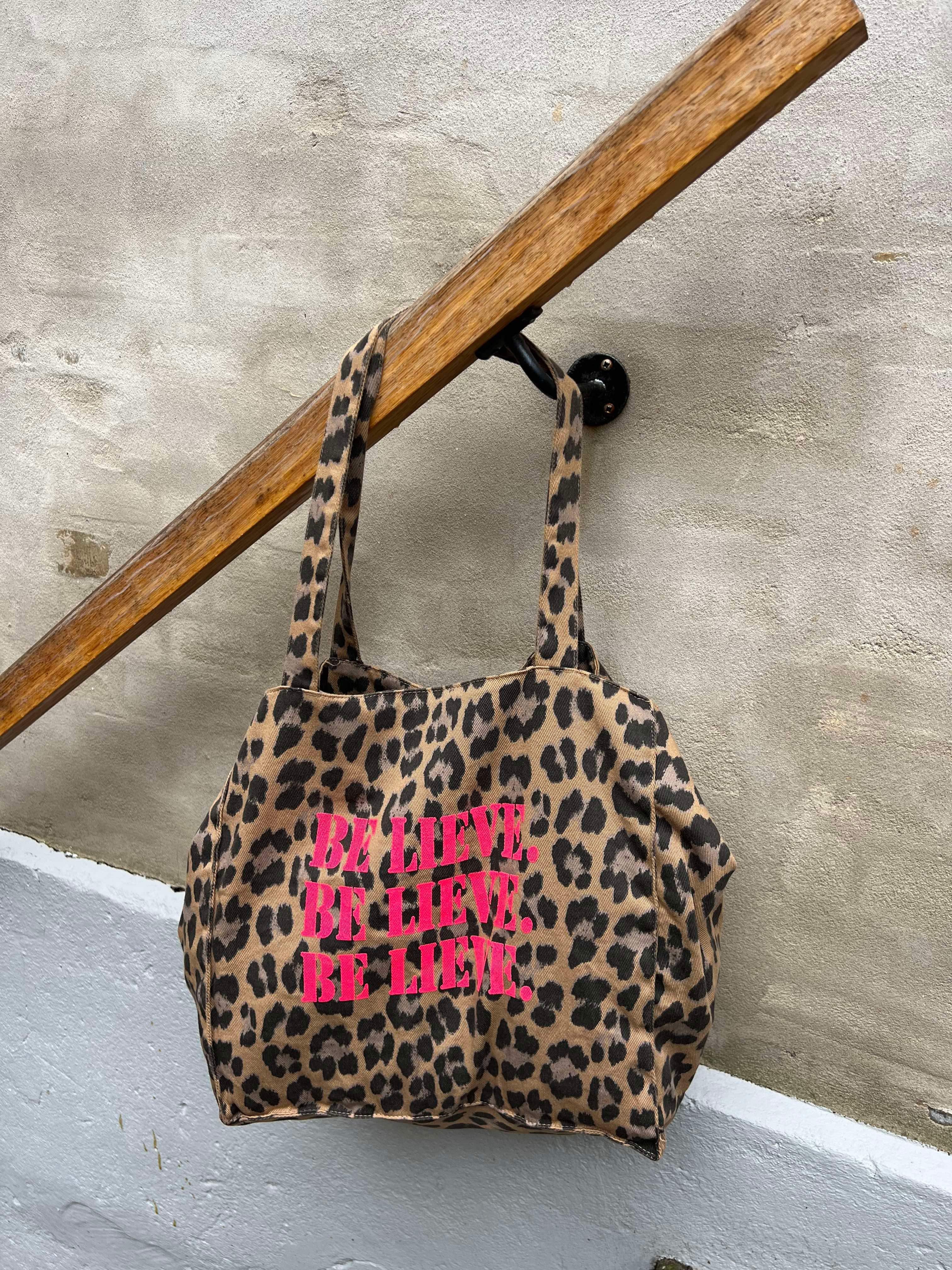 Believe brown leopard bag