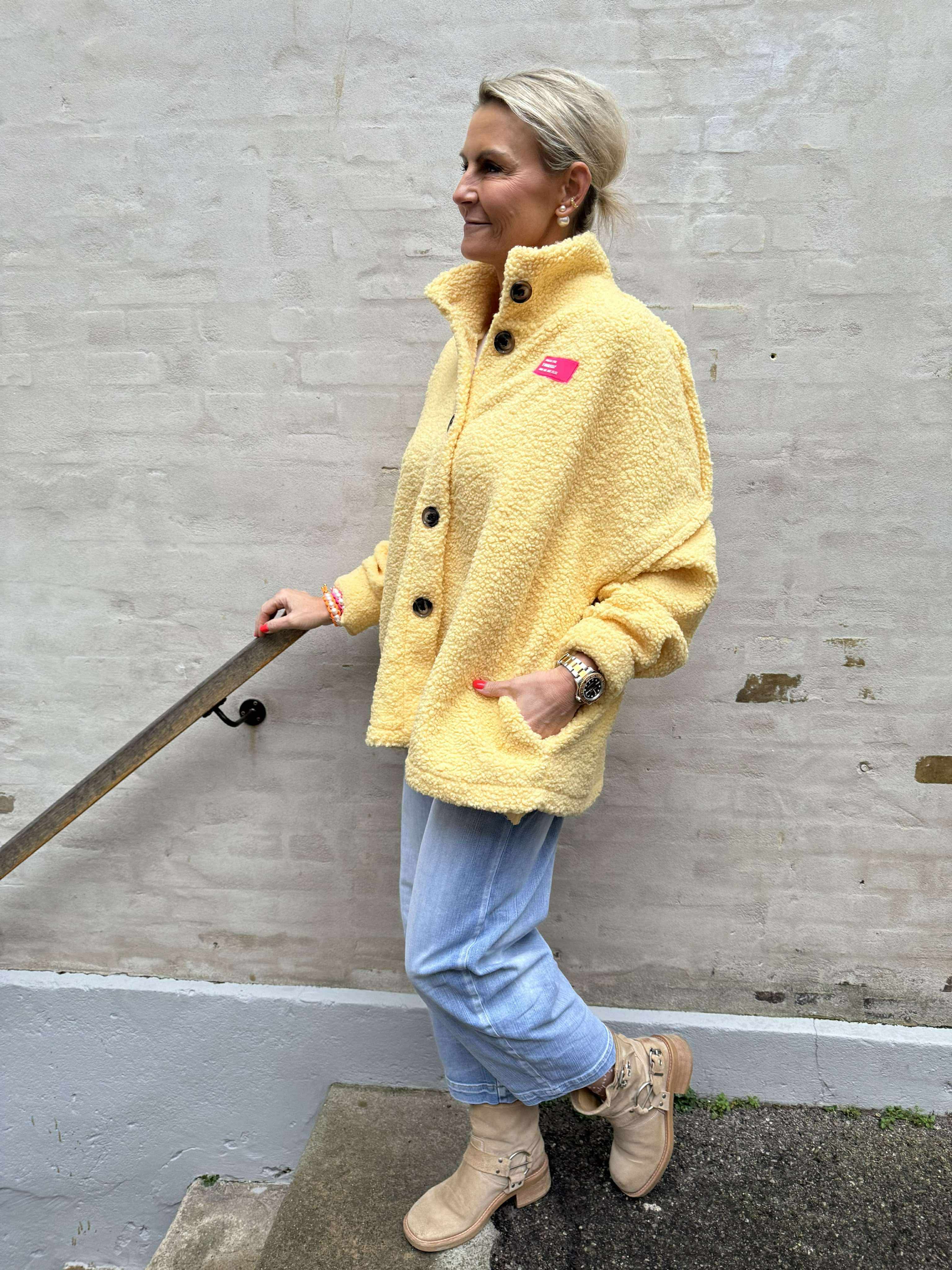 Dress for yourself Jacket - Yellow