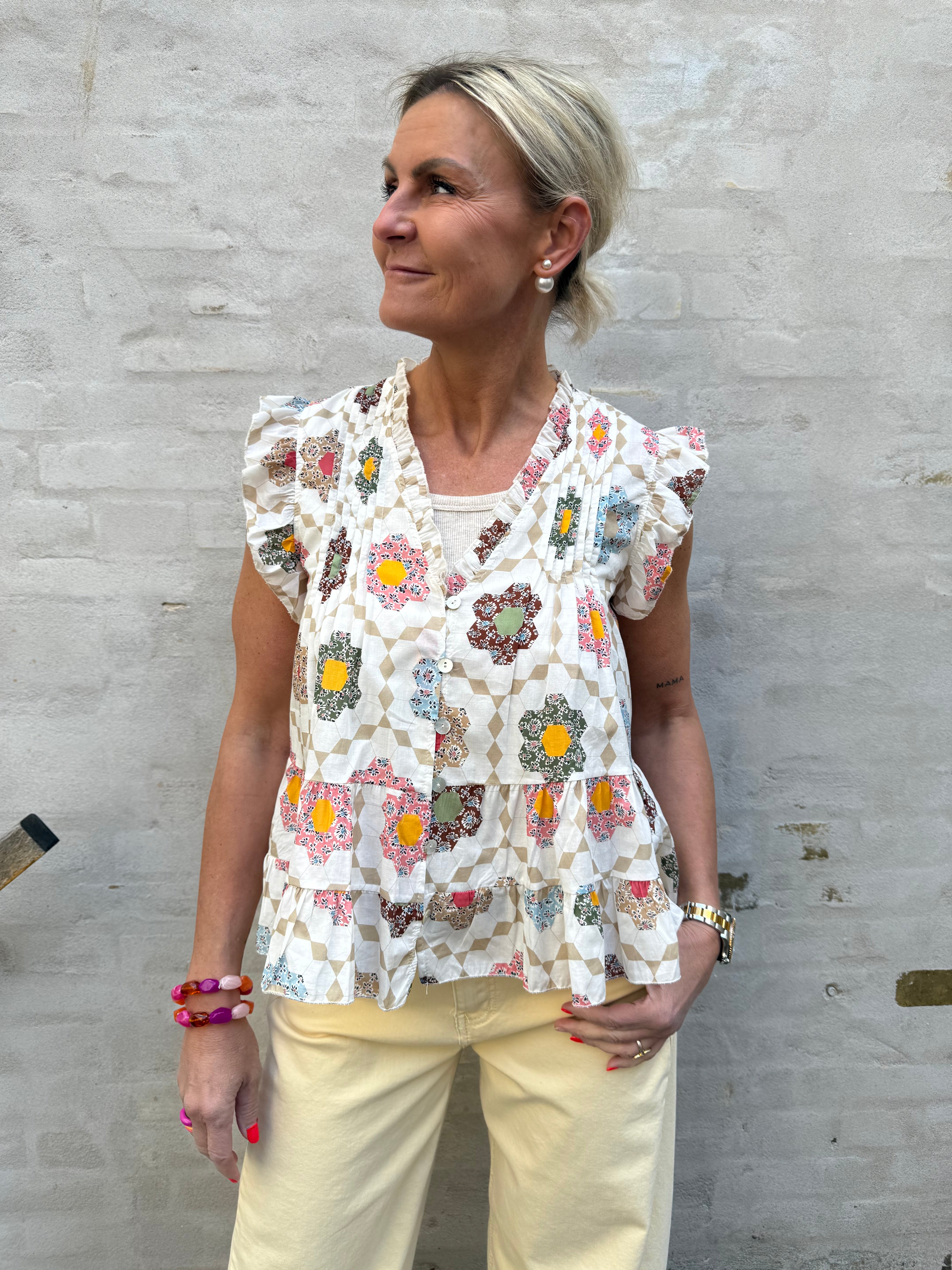 Darla Top - Beige