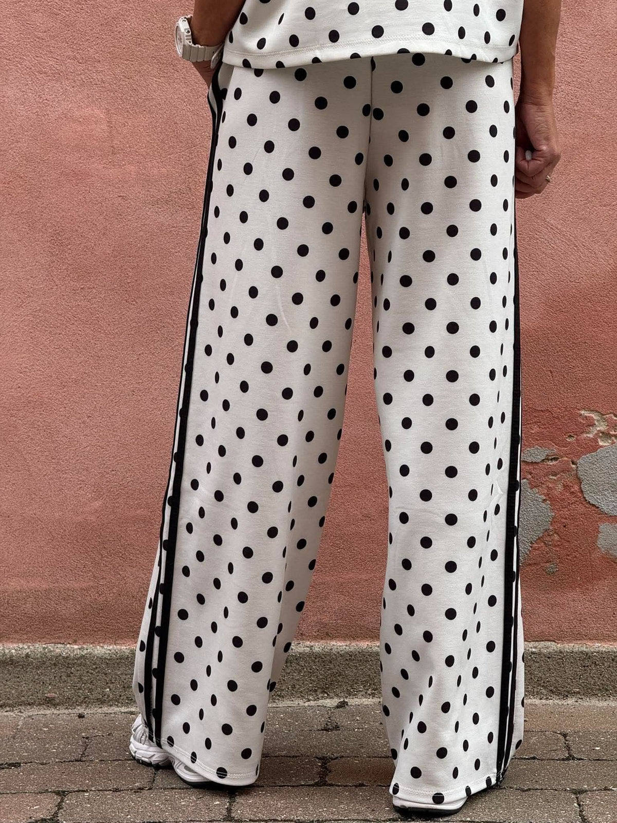 Sporty Dot Pants - Vita