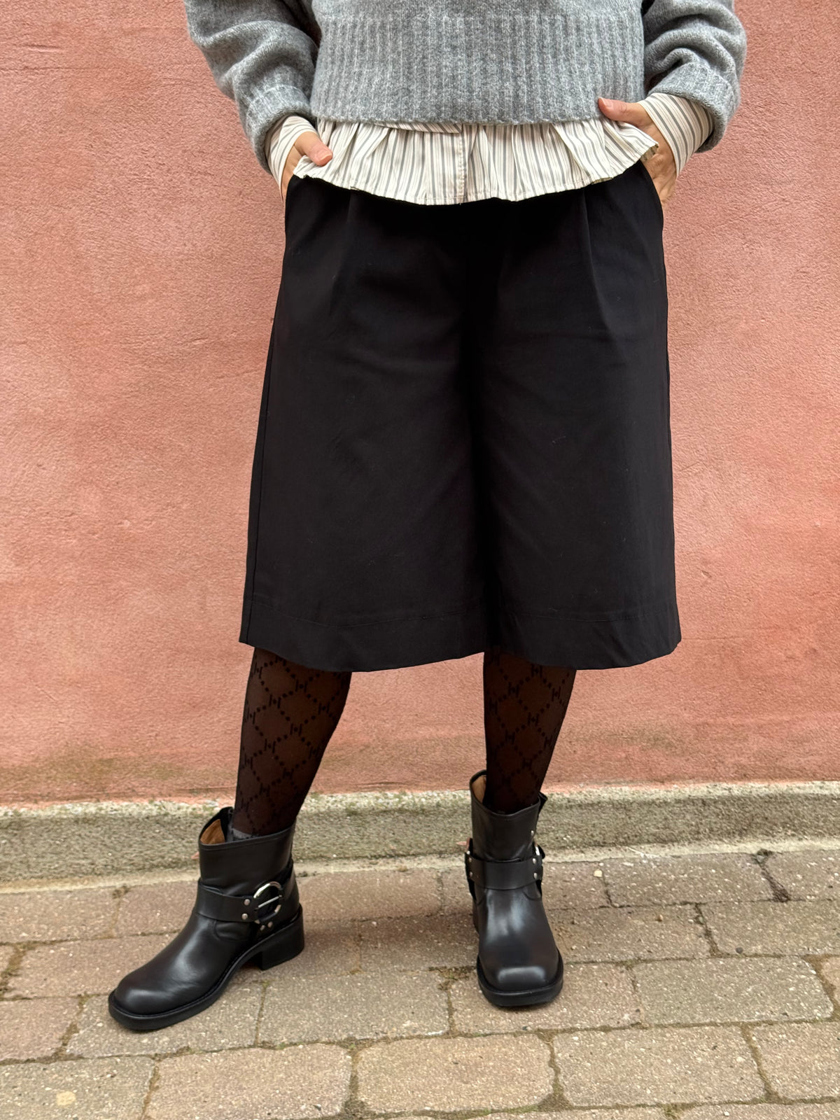 Brunella Shorts - Nero