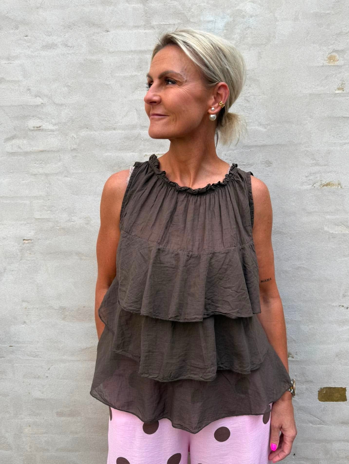 Ruffle Top - Dakr Brown
