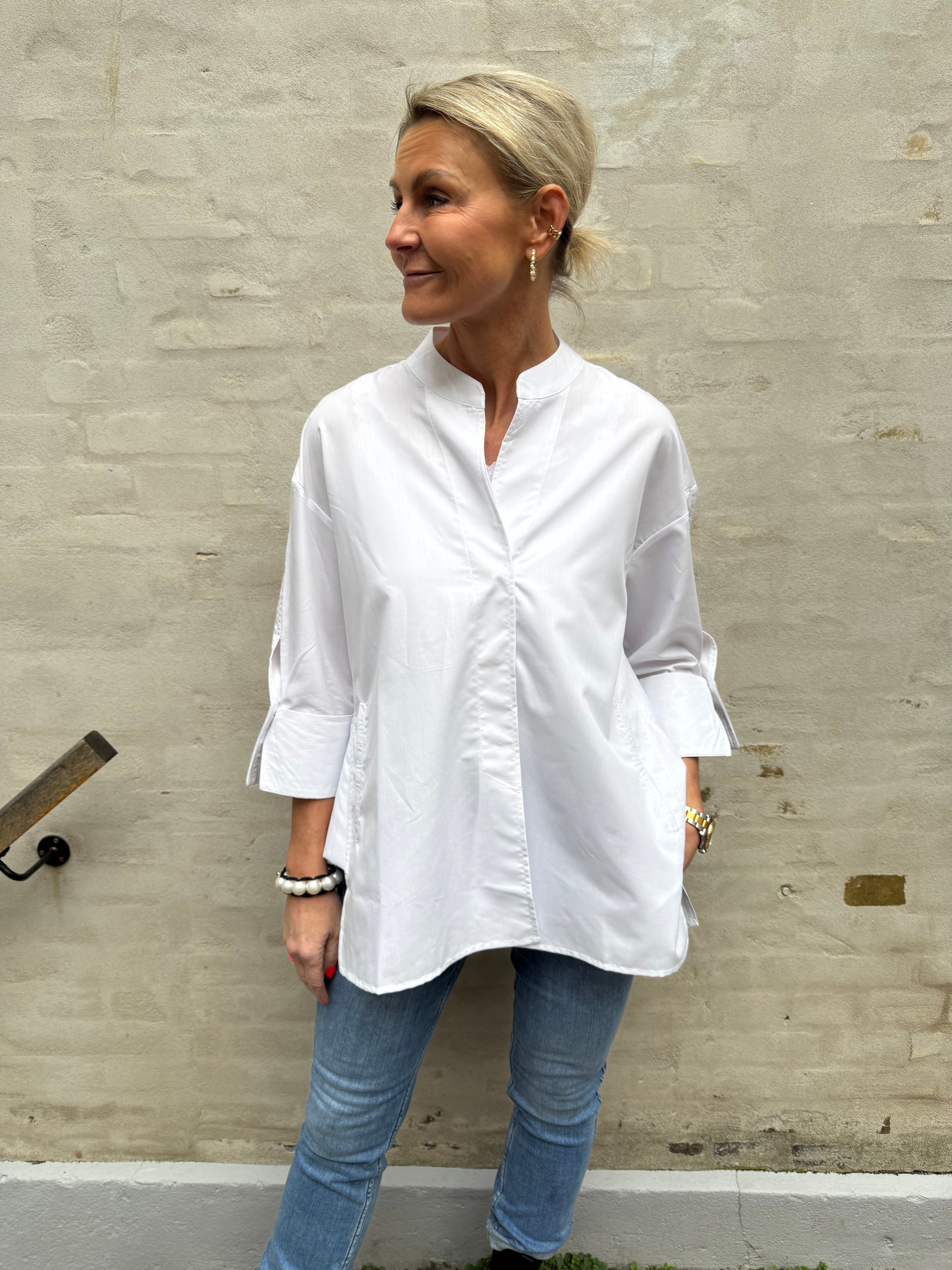 Luna Shirt Wauw You Look Good - Paper White