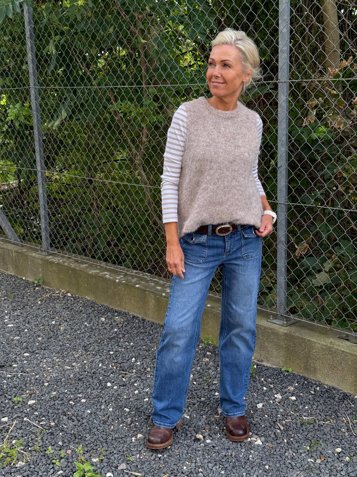 EMMY S/L VEST KNIT - Simply Taupe