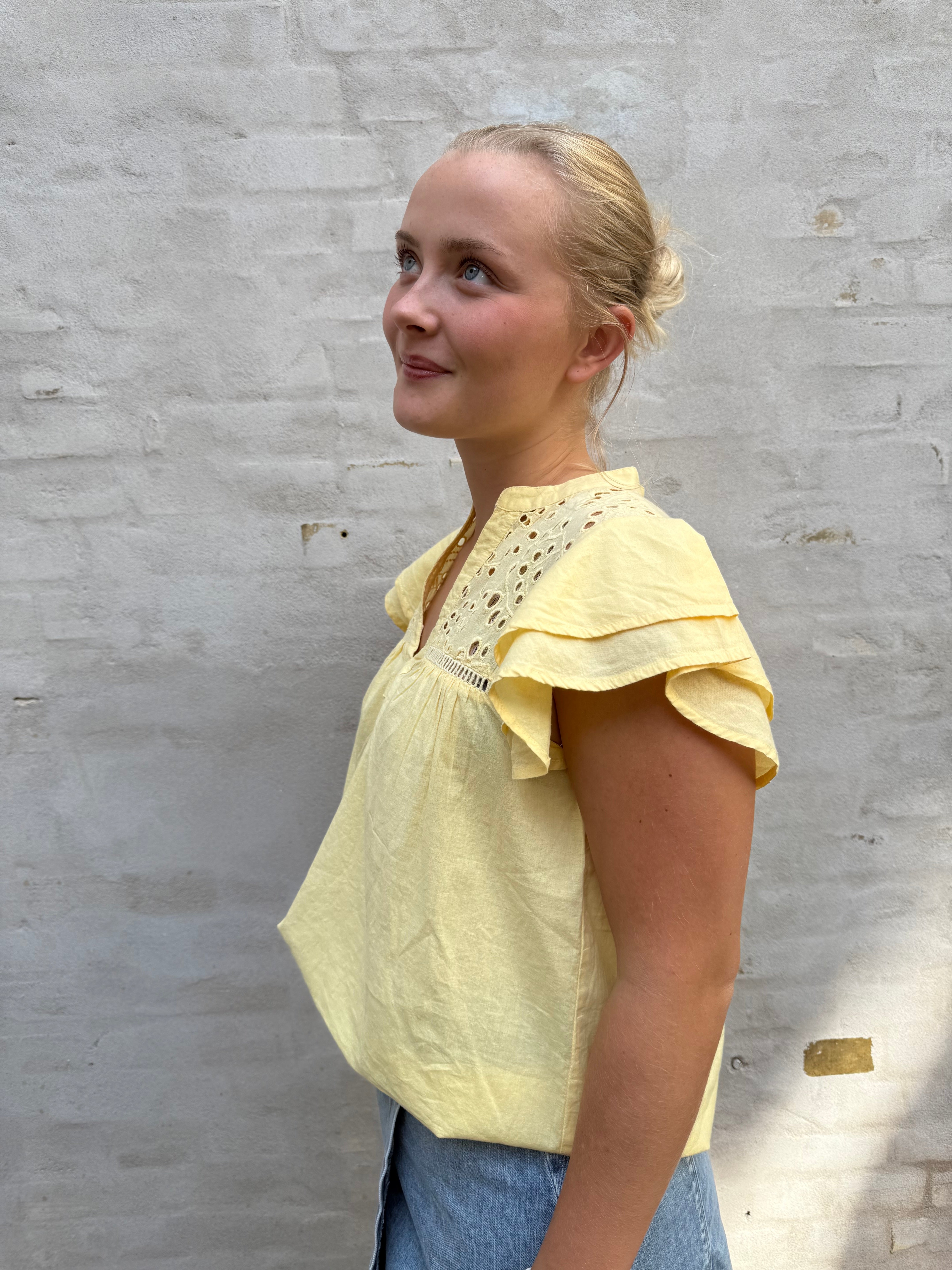 Christel Solid Top - Light Yellow