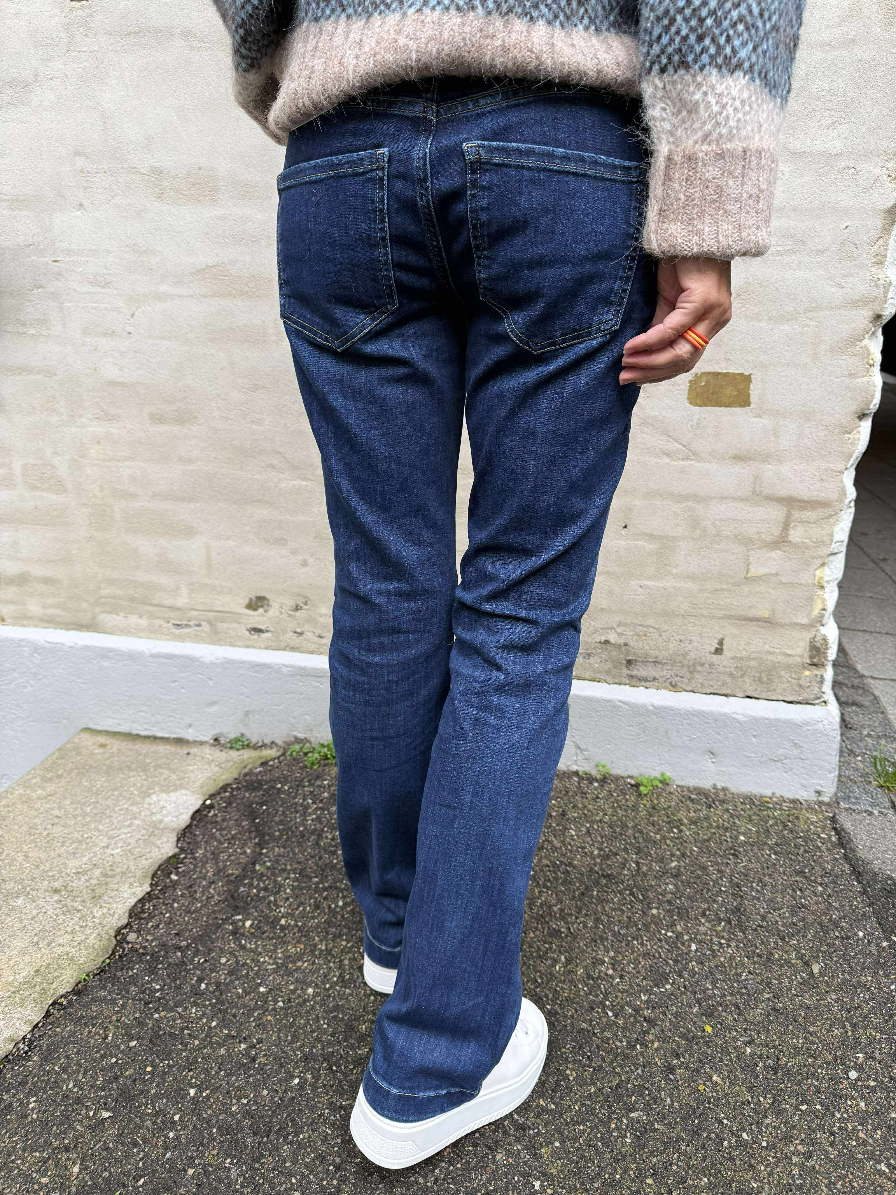 Bootcut Jeans - Dark Blue Washed