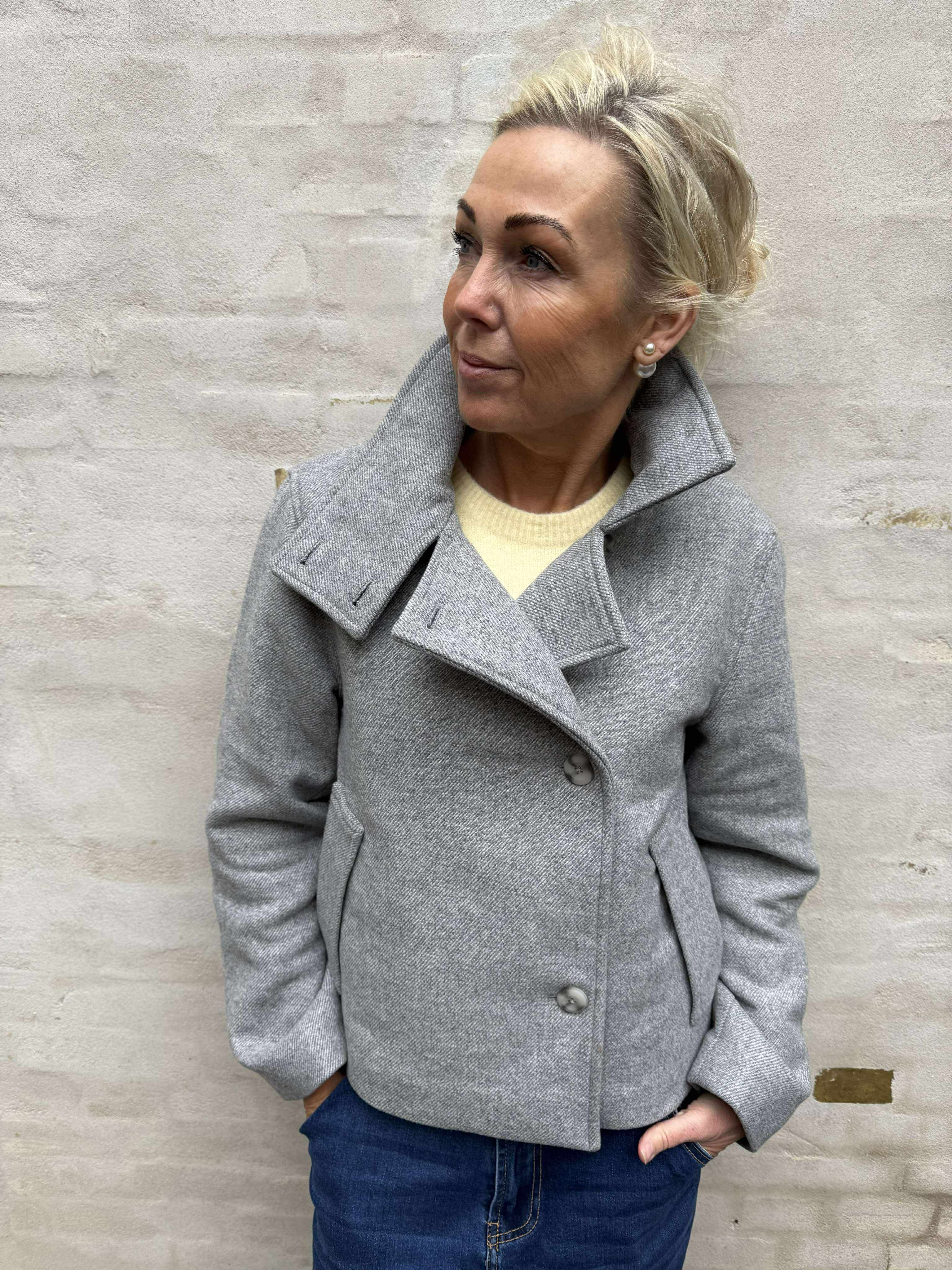 RIKI SHORT JACKET - Medium Grey Melange