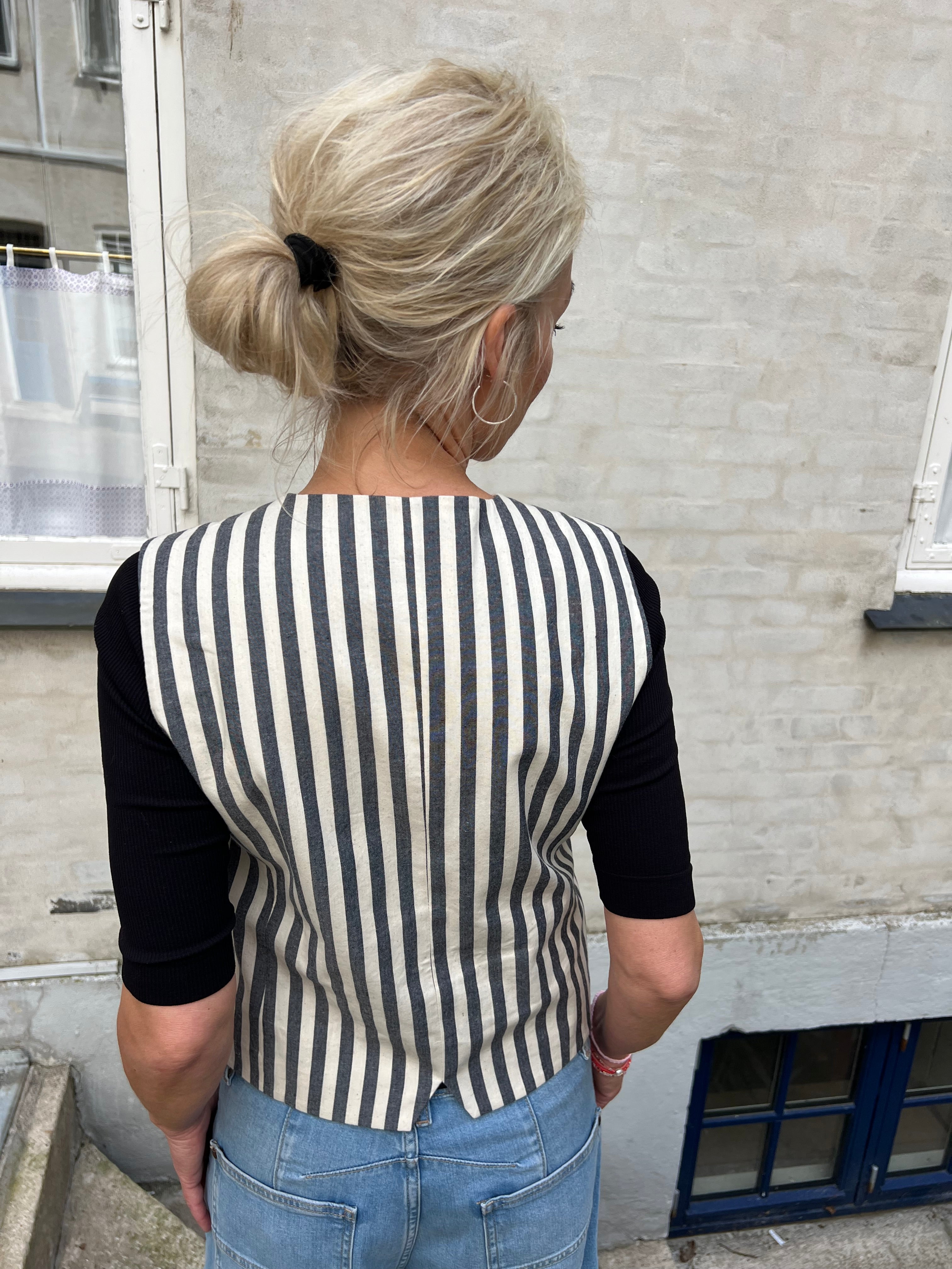 Maria Tailored vest deep navy