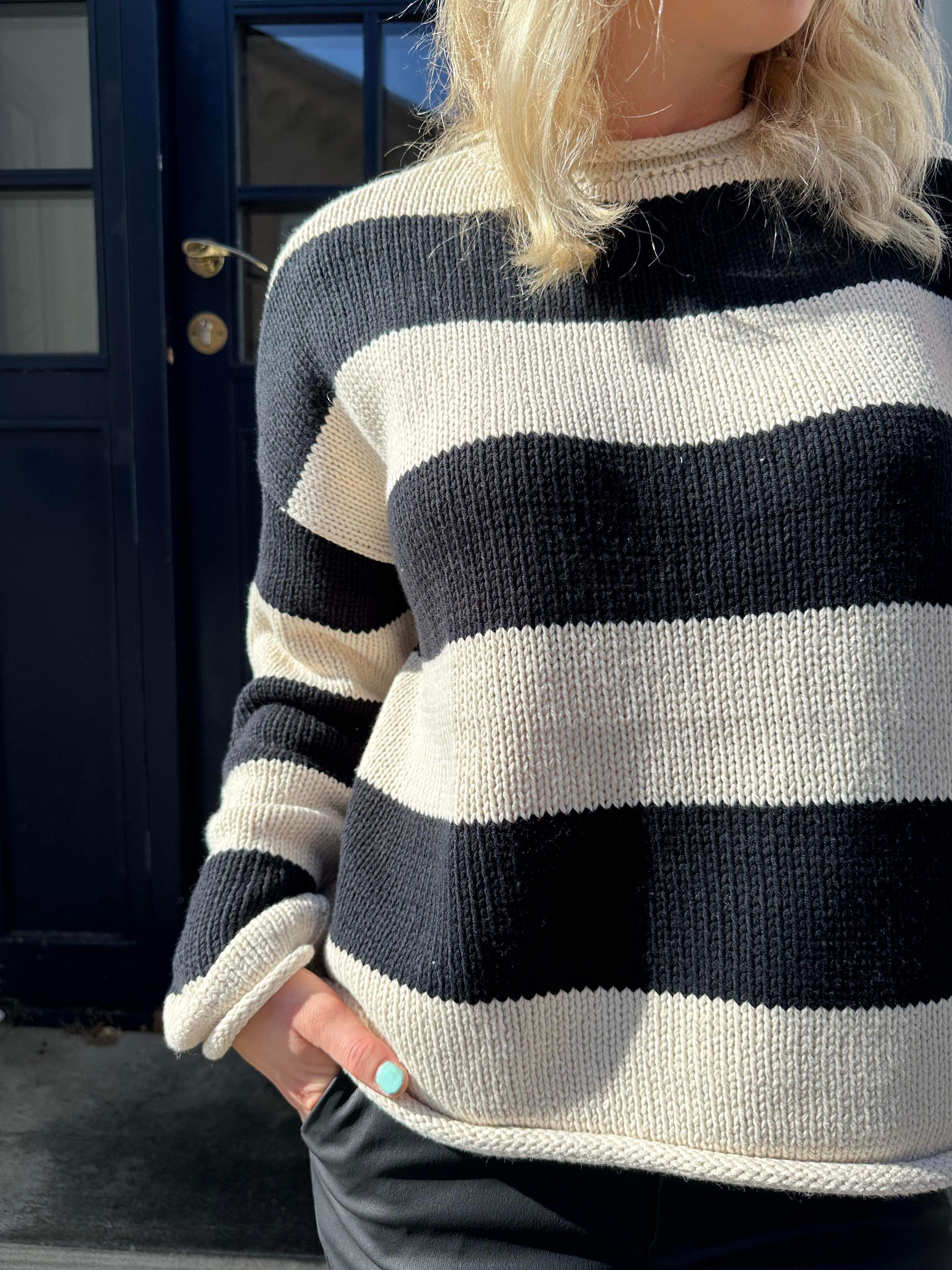 Leonora rolledge pullover birch/black stripes