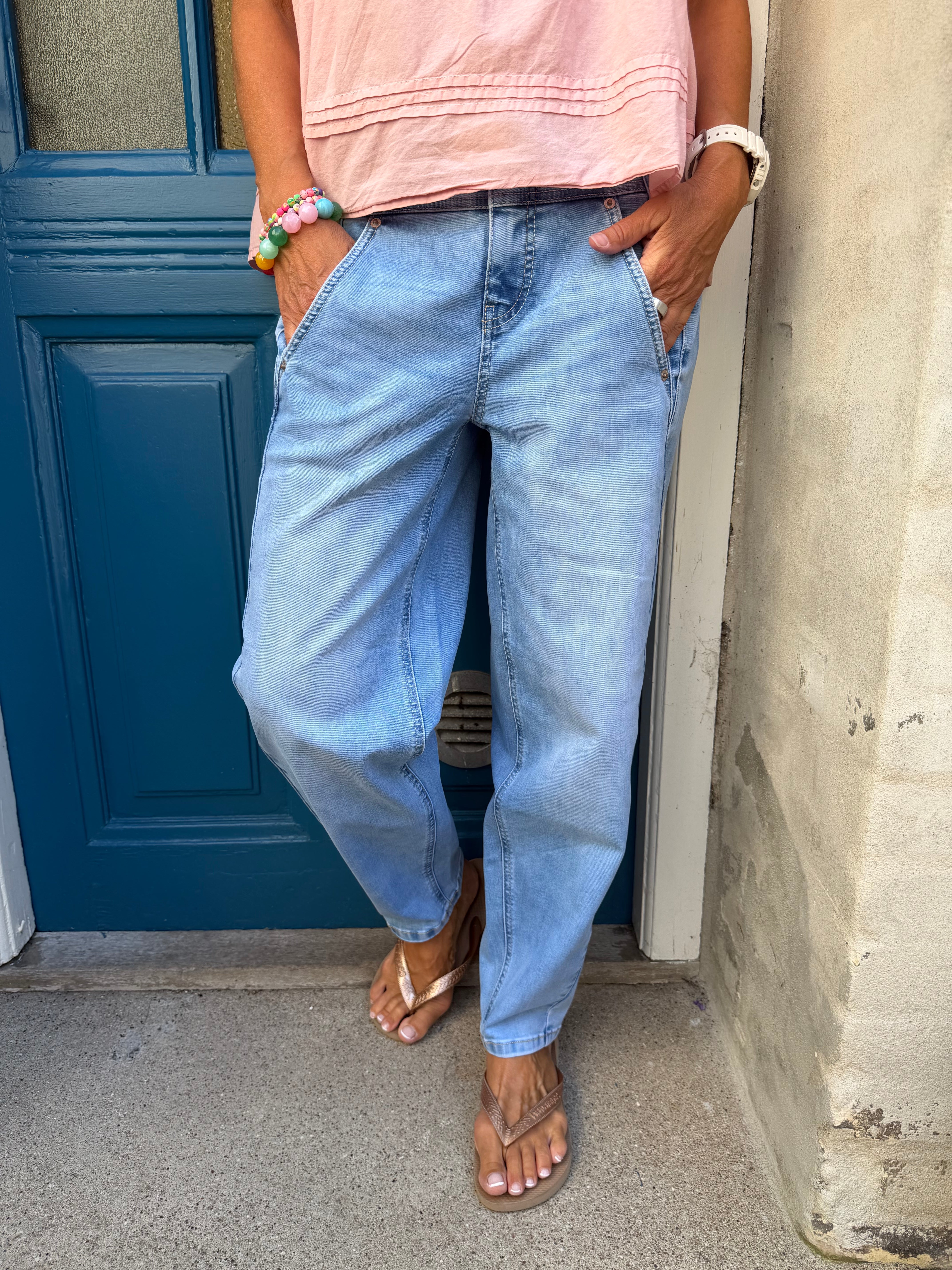 Karlie Barrel High Waist - Äkta ljusblå